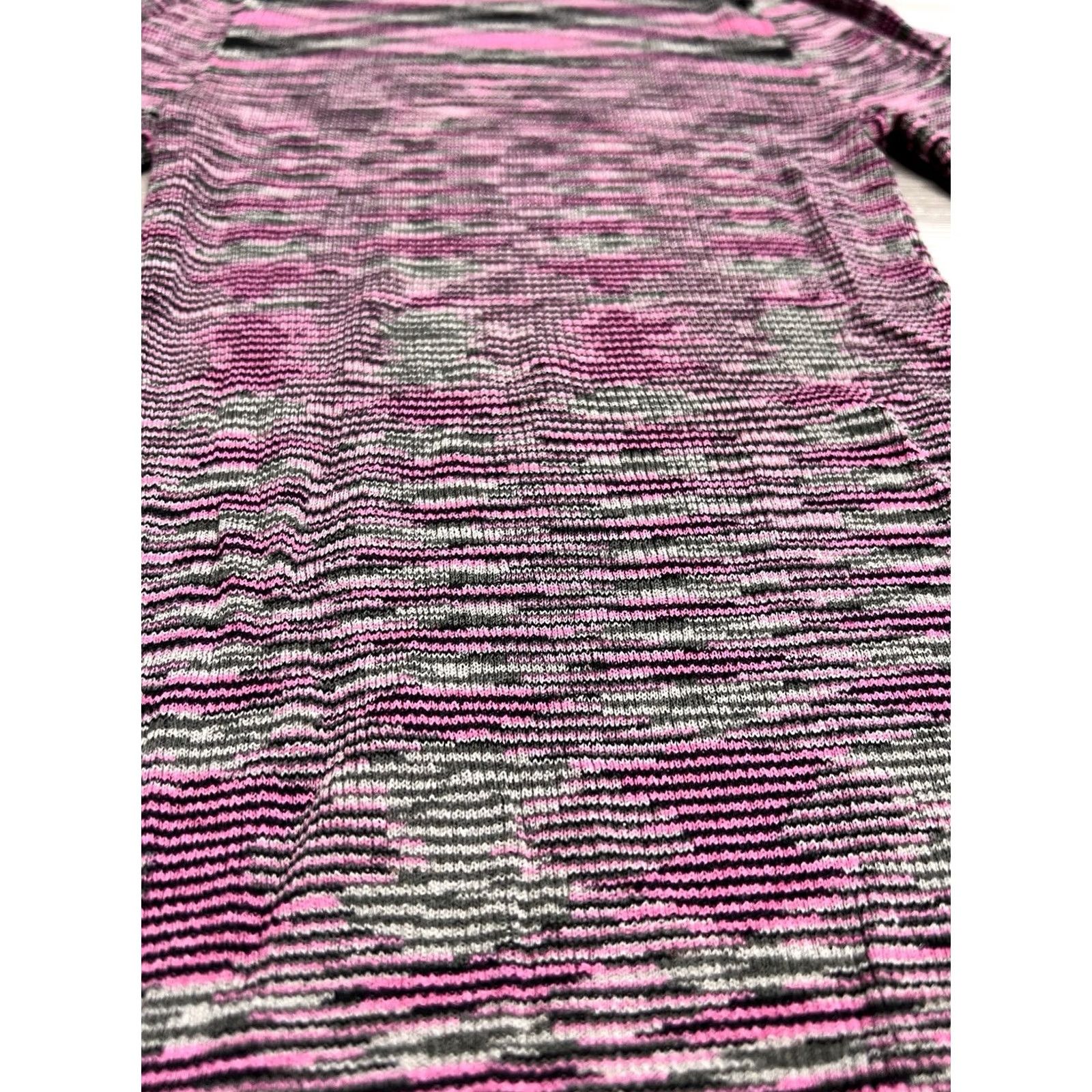 Bebe VINTAGE bebe Knit Turtleneck Top Long Sleeve Striped Aztec Pink Black Size Small sweater Womens Pullover Rhinestone Logo Size S / US 4 / IT 40 - 3 Thumbnail