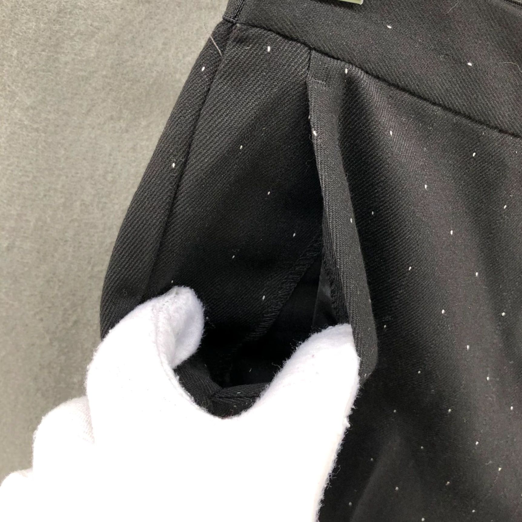 Zara Zara Dress Pants Womens S Black Polka Dot Slim Straight Leg Mid Rise Comfort Waist Dress Pants Women Size 28" / US 6 / IT 42 - 3 Thumbnail