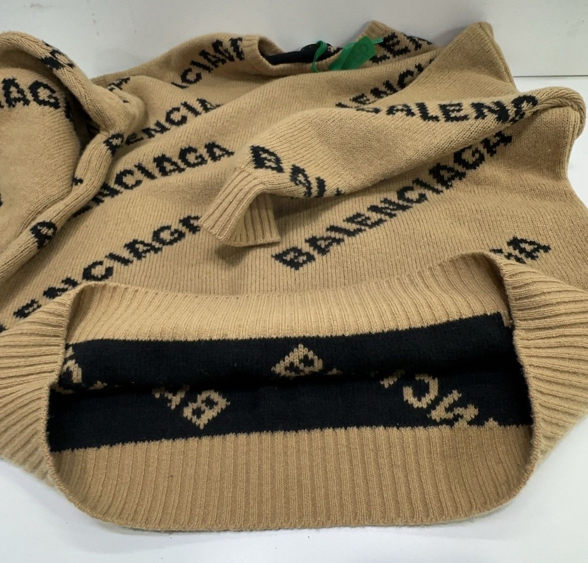 Balenciaga Balenciaga allover logo wool oversized sweater Size US XS / EU 42 / 0 - 7 Thumbnail