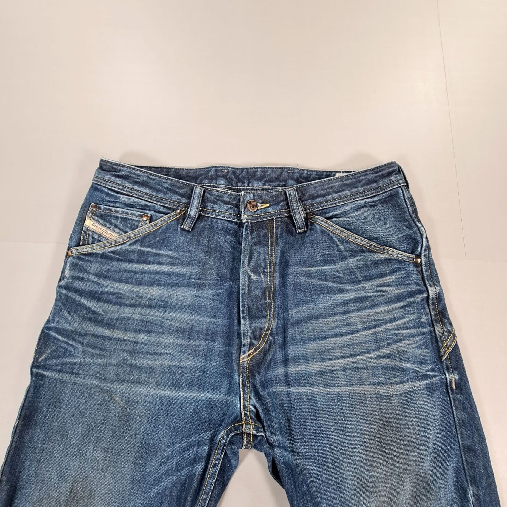 Diesel Diesel Jeans Blue W32 L28 Jodar Carrot Fit Cinch Back 0073N Jeans Mens Regular 32in 28in Cotton Denim Button Fly 5-Pocket Vintage No Size US 32 / EU 48 - 3 Thumbnail
