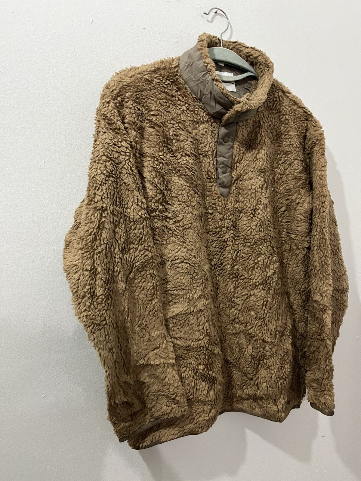 Uniqlo × White Mountaineering 🔥White Mountaineering🔥 Deep Pile Sherpa Buttoned Outerwear Size US L / EU 52-54 / 3 - 2 Thumbnail