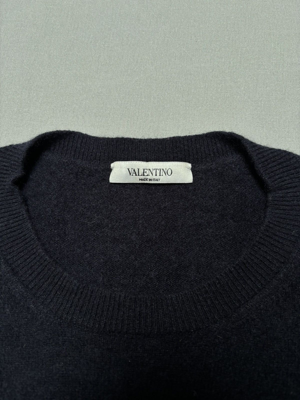 Valentino Vakentino Size US M / EU 48-50 / 2 - 4 Thumbnail