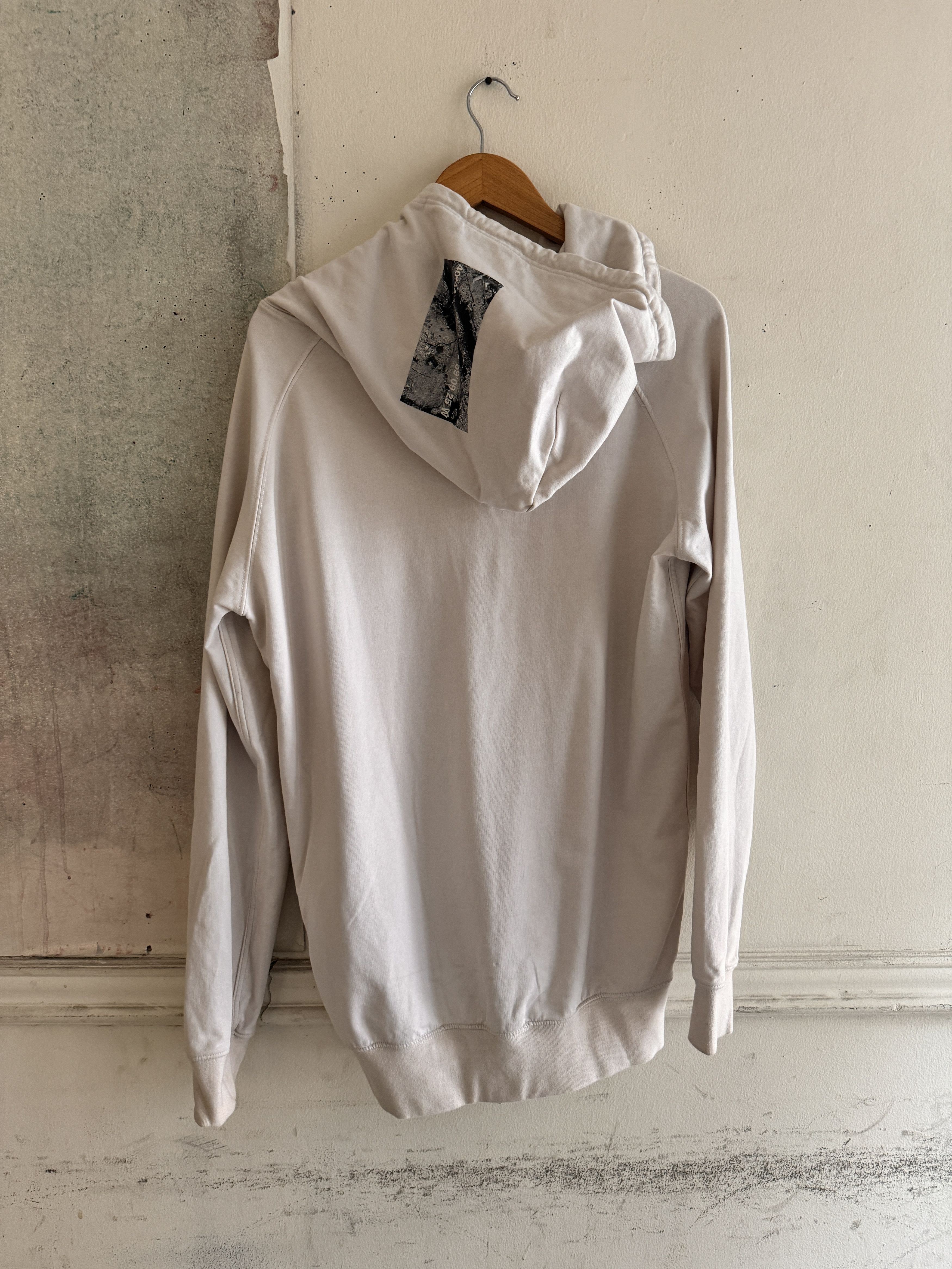 424 424 RARE HOODIE W/ HOODIE DETAIL SIZE M Size US M / EU 48-50 / 2 - 4 Thumbnail