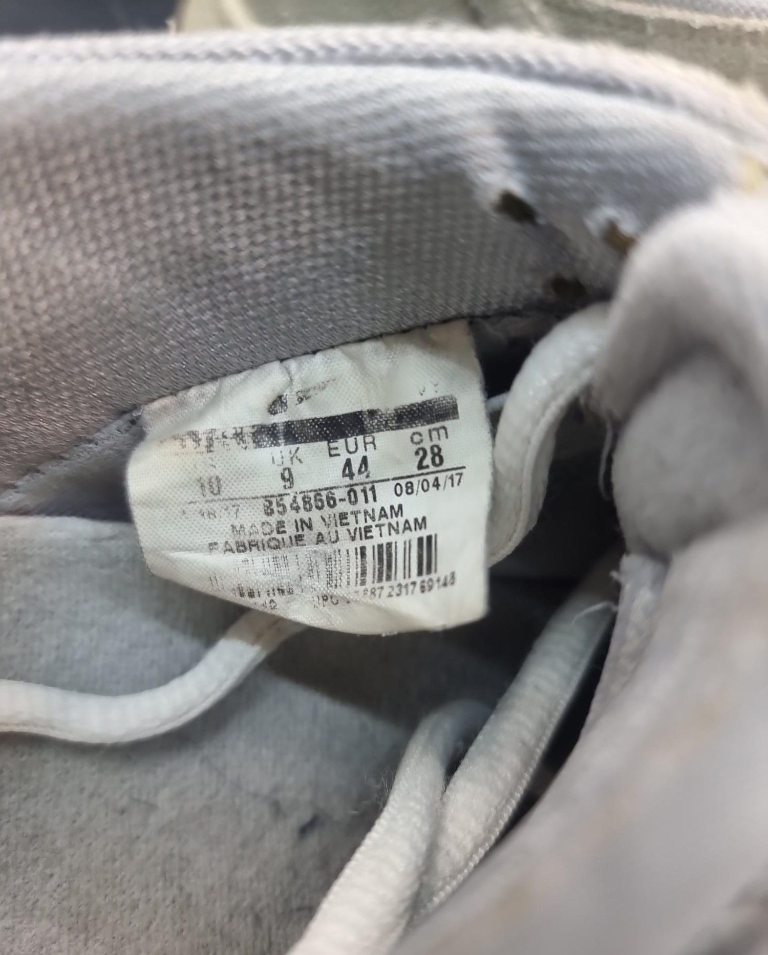 Nike SB Nike SB Dunk Low Wolf Grey Size US 10 / EU 43 - 9 Thumbnail