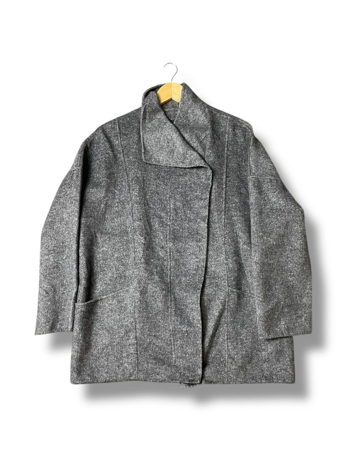 Zara Women’s Hand Made Wool Coat (113)