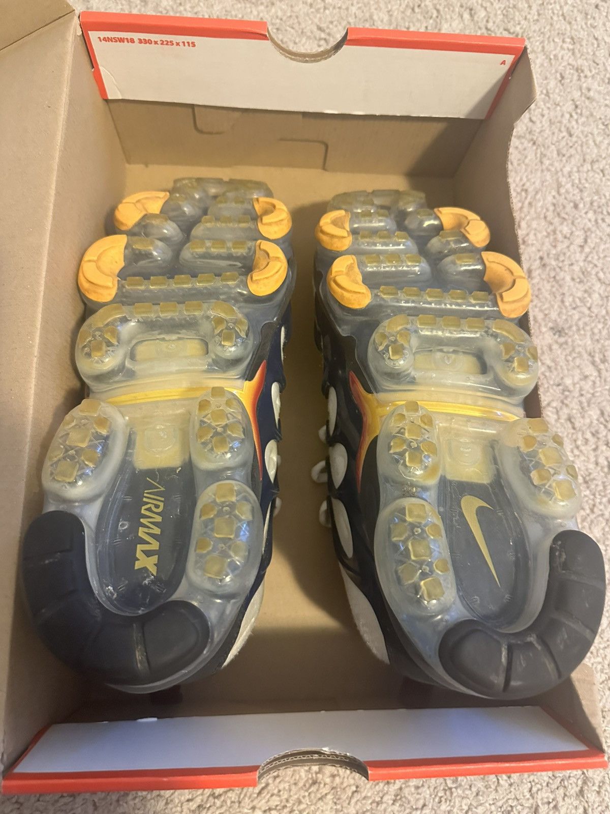 Nike Nike vapormax plus Size US 9 / EU 42 - 6 Thumbnail