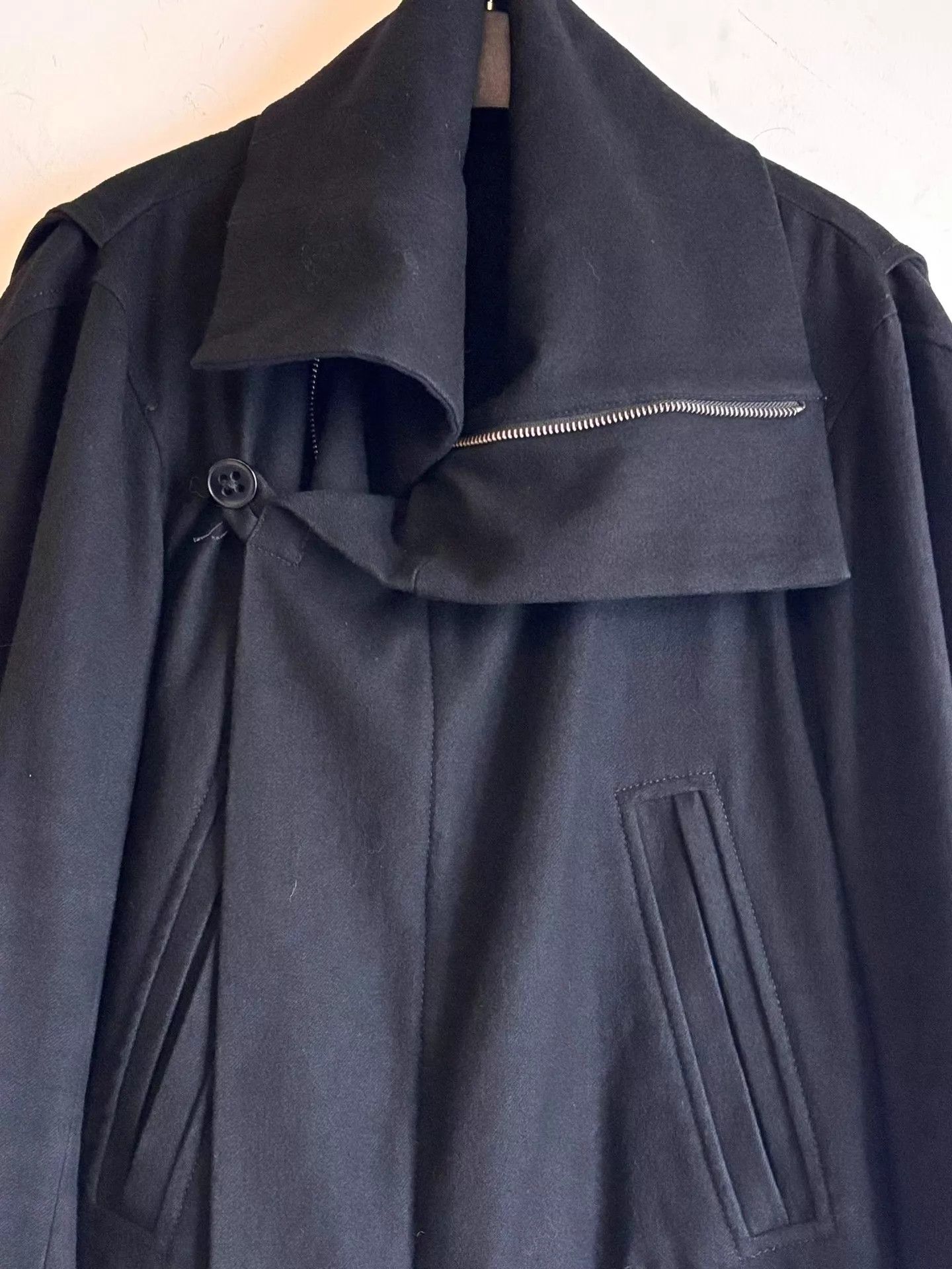 Ann Demeulemeester Ann Demeulemeester AW2005 Asymmetric Ninja Jacket XXS Size US XXS / EU 40 - 6 Thumbnail