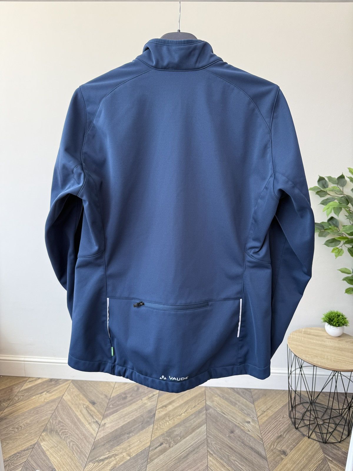 Other Vintage Vaude women’s matera Softshell cycling jacket Size L / US 10 / IT 46 - 12 Thumbnail