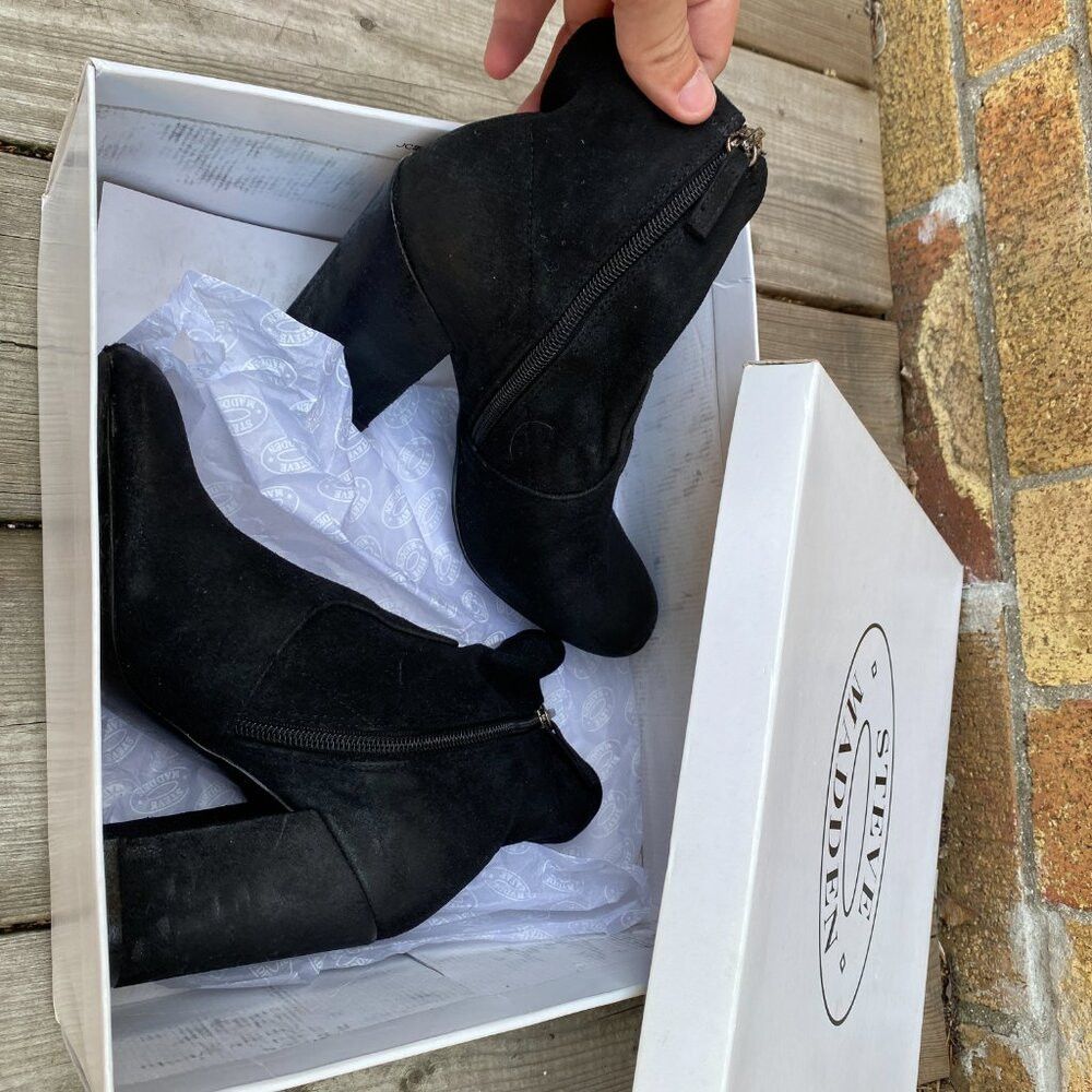 Steve Madden Vintage Steve Madden TATEE Black Block Heel Ankle Booties S Size US 5 / IT 35 - 6 Thumbnail