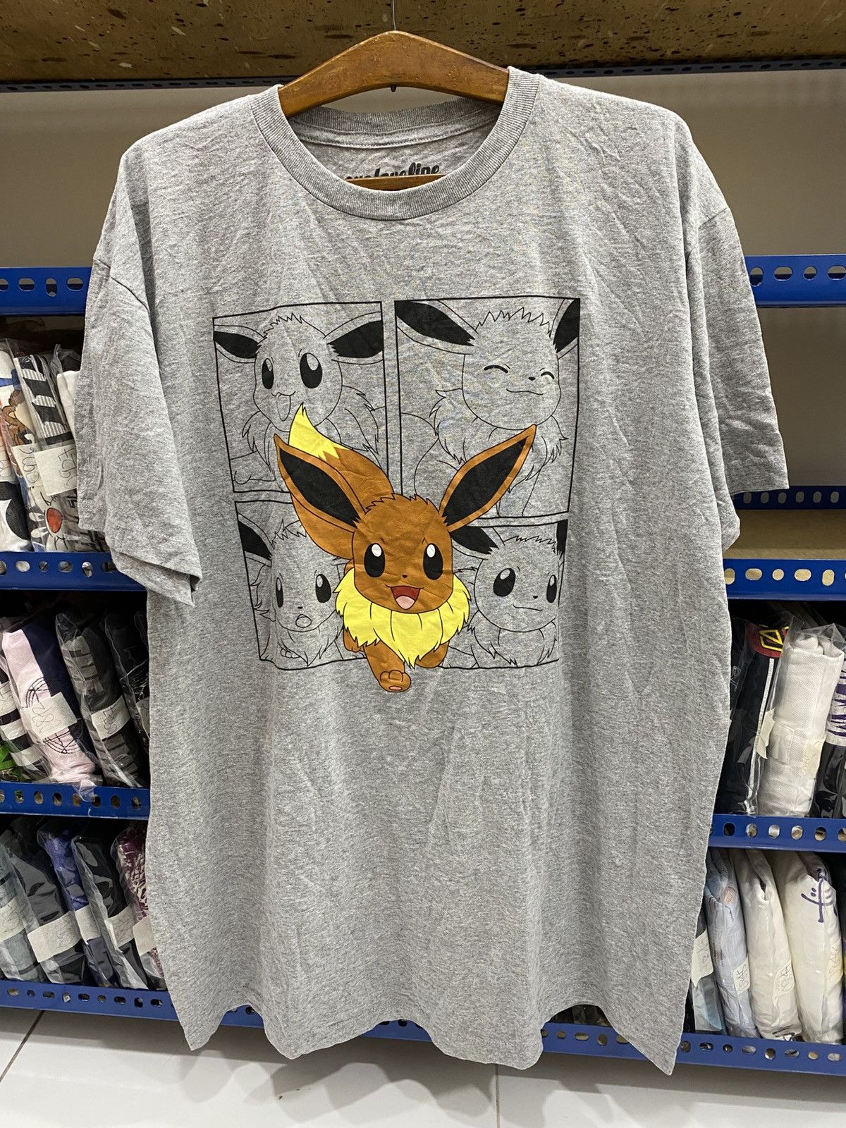 Anime POKÉMON TSHIRT Size US XL / EU 56 / 4 - 1 Thumbnail