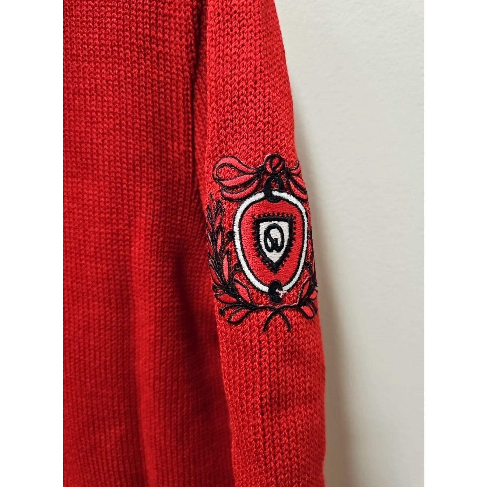 Logo 7 St John Sport Red Turtleneck Top Sweater Logo Crest Size P Petite Womens Pullover Knit Long Sleeve Casual Size S / US 4 / IT 40 - 2 Thumbnail