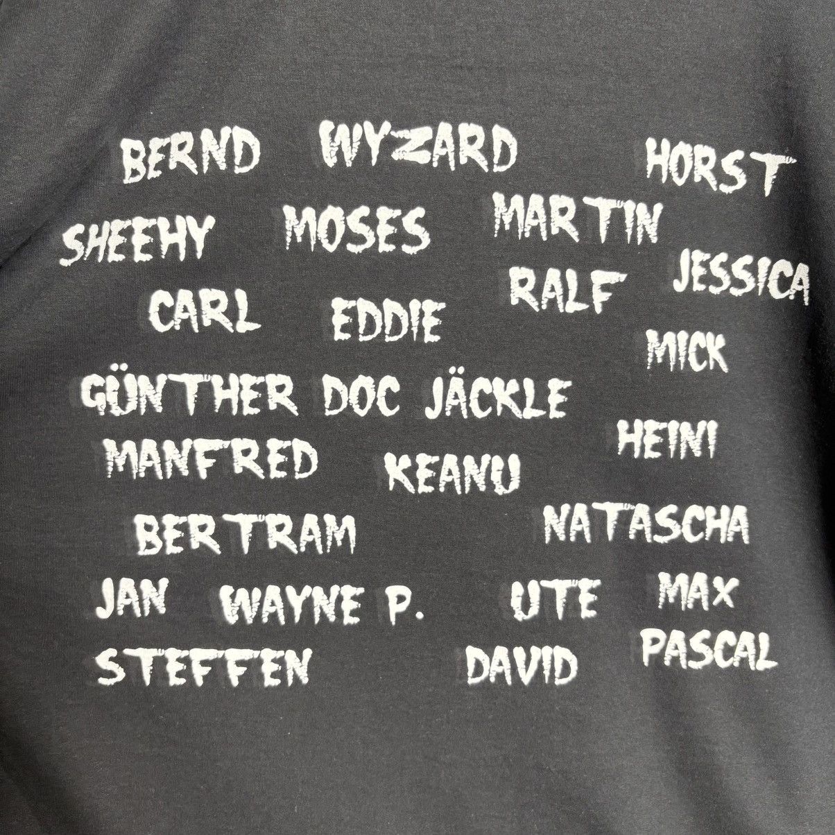 Vintage Vintage 90s Gargoyle Celebrities Name Horror Graphic T-Shirt Size US XL / EU 56 / 4 - 4 Thumbnail