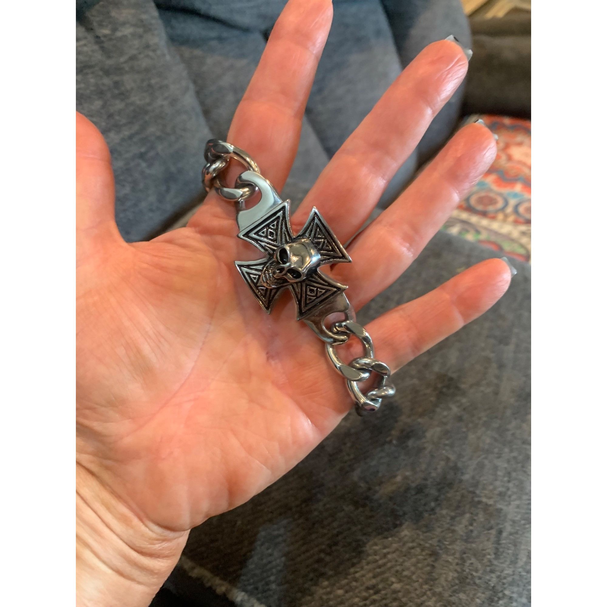 Other Gothic Stainless Steel Skull Cross Chain Bracelet Size ONE SIZE - 1 Preview
