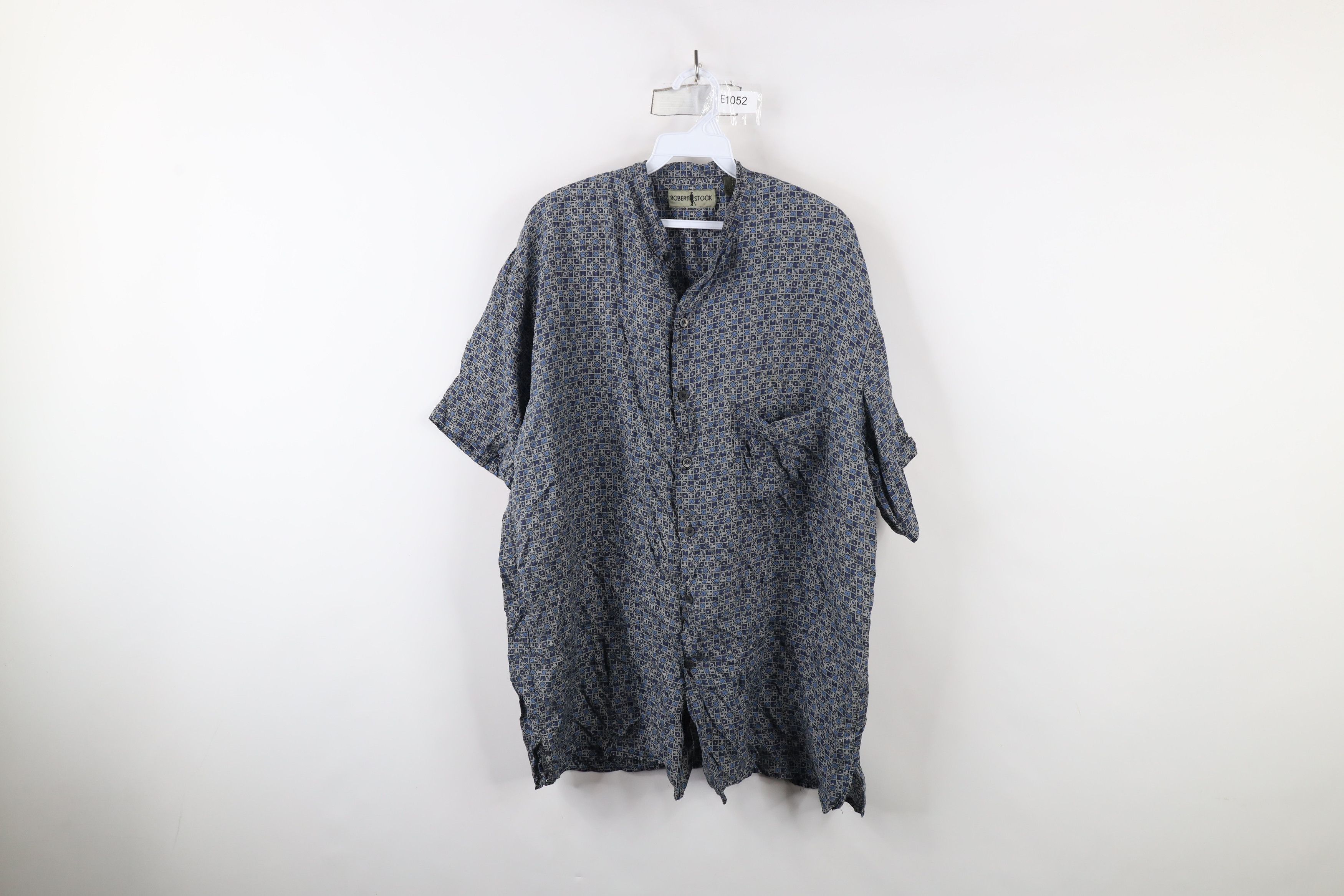 Vintage Vintage 90s Streetwear Flower Silk Band Collar Button Shirt Size US L / EU 52-54 / 3 - 1 Thumbnail
