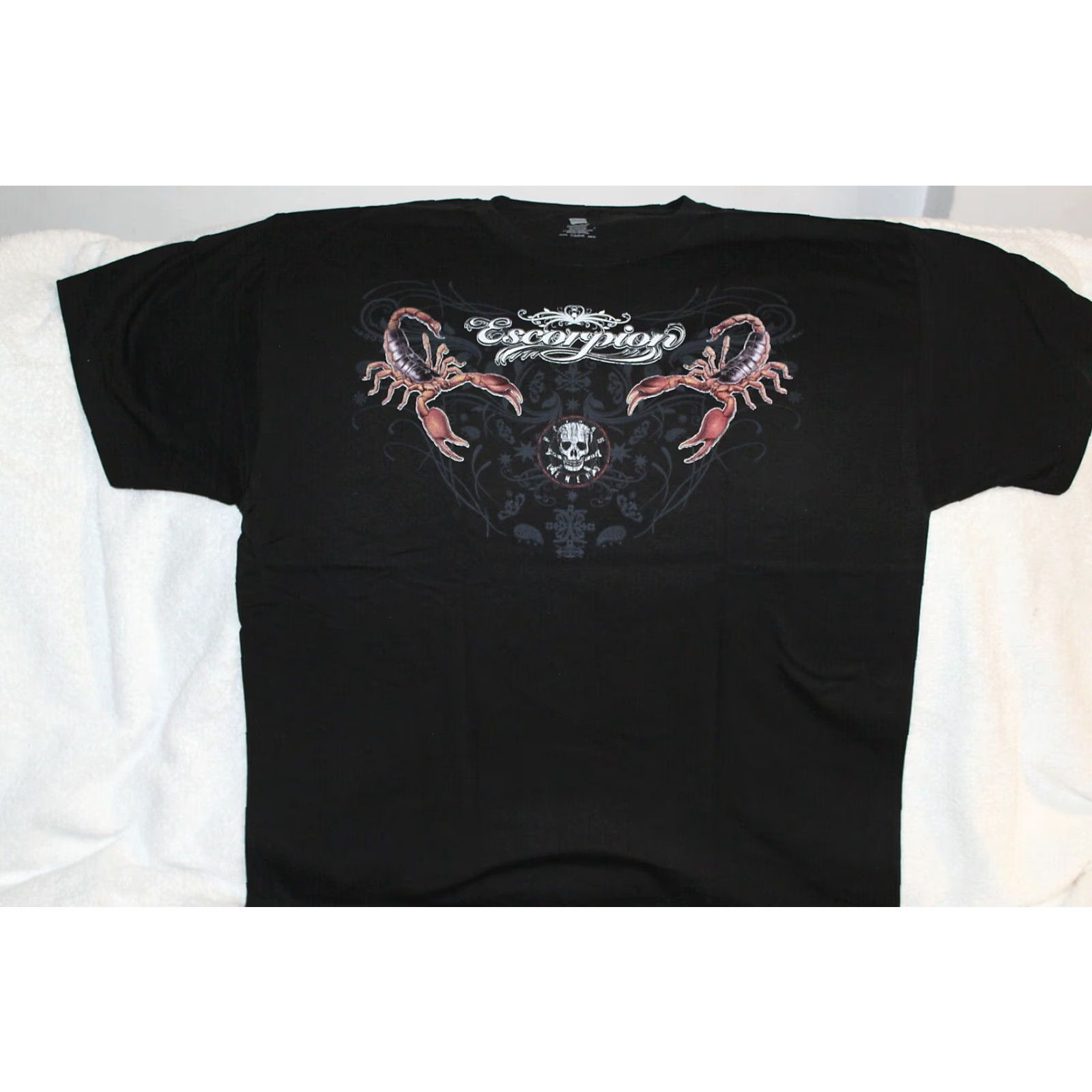 Vintage Scorpion Mens Black Cotton T Shirt Extra Large XL Size US XL / EU 56 / 4 - 3 Thumbnail