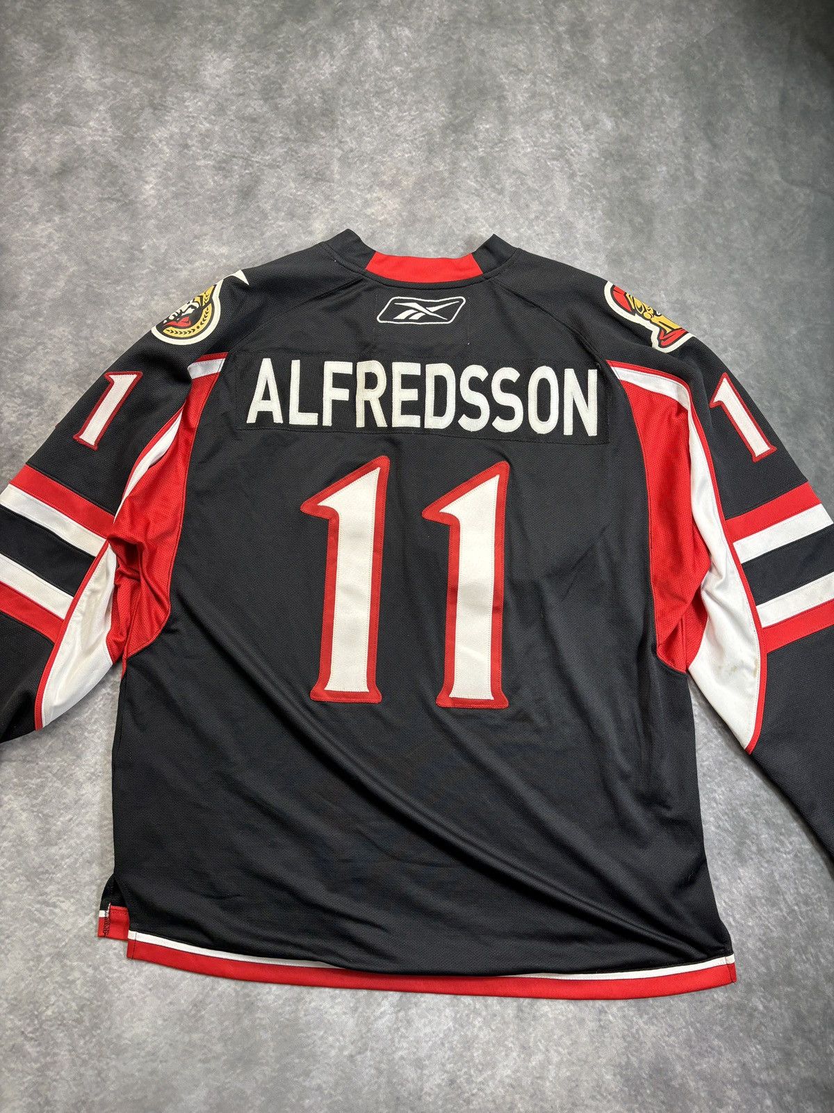 NHL 2008-2011 Ottawa Senators Jersey Sens Alfredson Black Hockey Size US XL / EU 56 / 4 - 3 Thumbnail