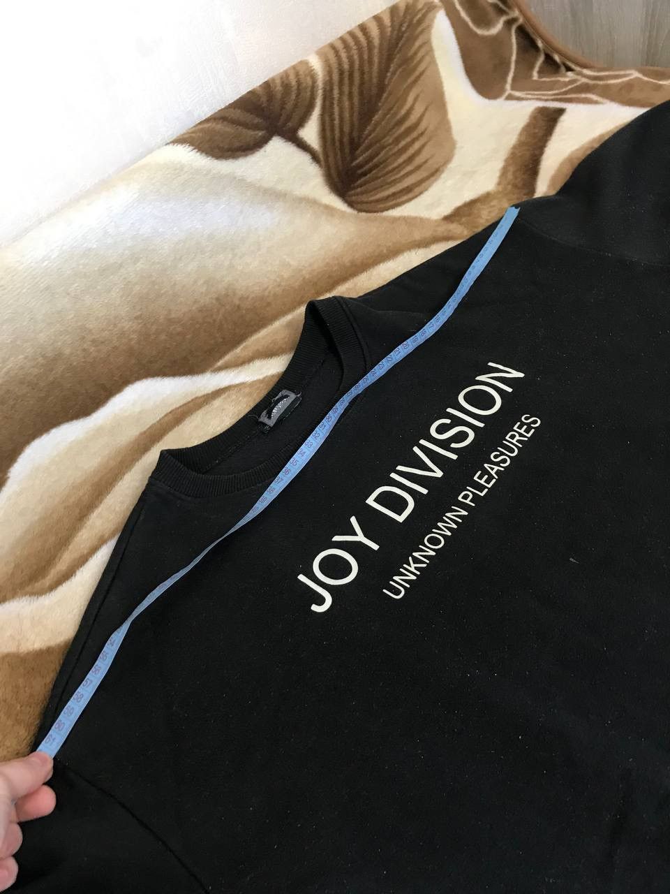 Band Tees 🔥 JOY DIVISION x ZARA UNKNOWN PLEASURES SWEATSHIRT Pullover Size US M / EU 48-50 / 2 - 10 Thumbnail