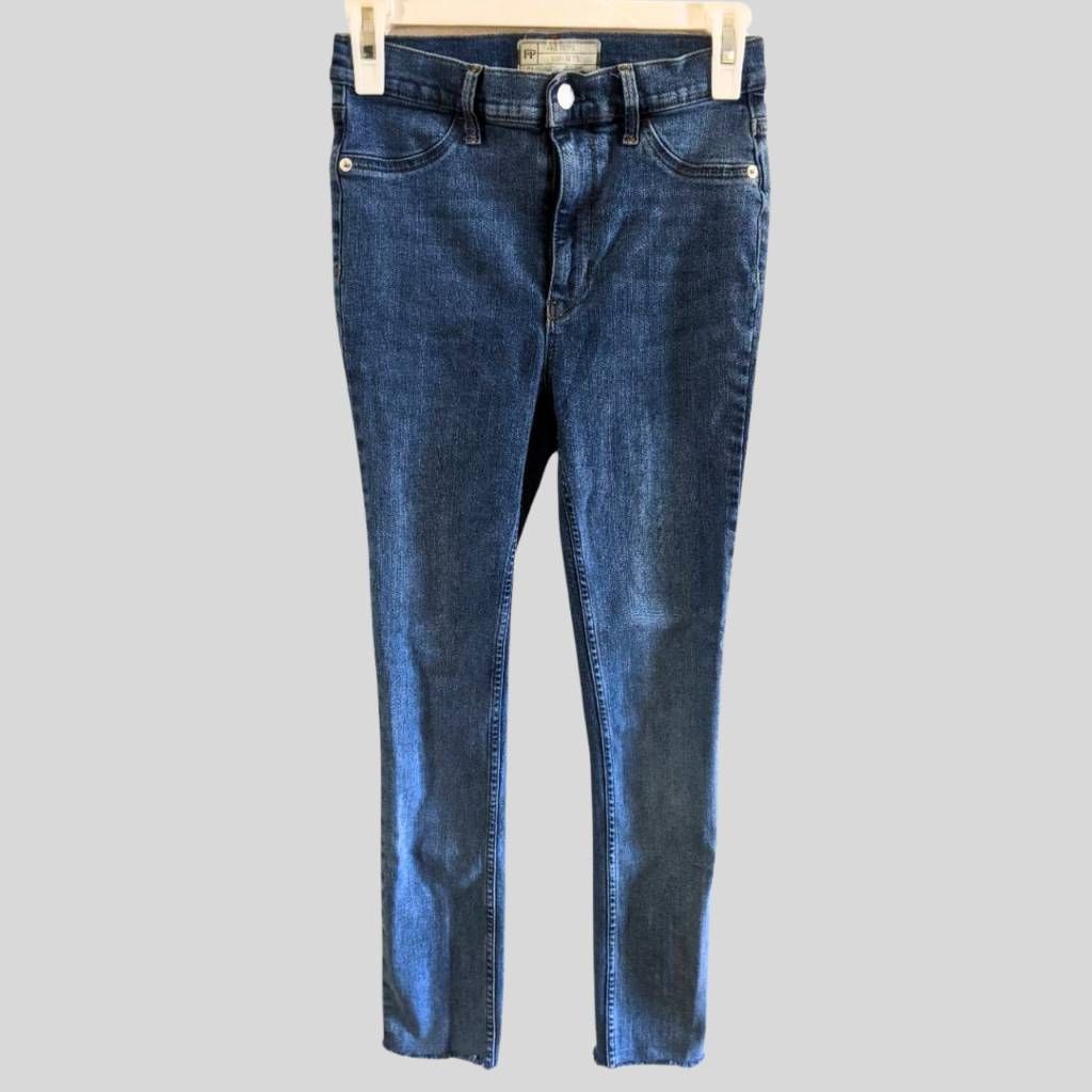 Free People Free People Blue Skinny Jeans Women’s 27 Long Mid Rise Stret Size 27" / US 4 / IT 40 - 1 Thumbnail
