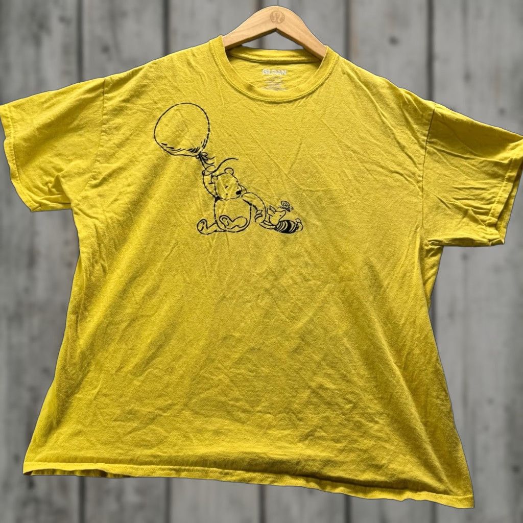 Gildan Winnie The Pooh Graphic Tee Gildan Shirt Mens XL Yellow Size US XL / EU 56 / 4 - 1 Thumbnail