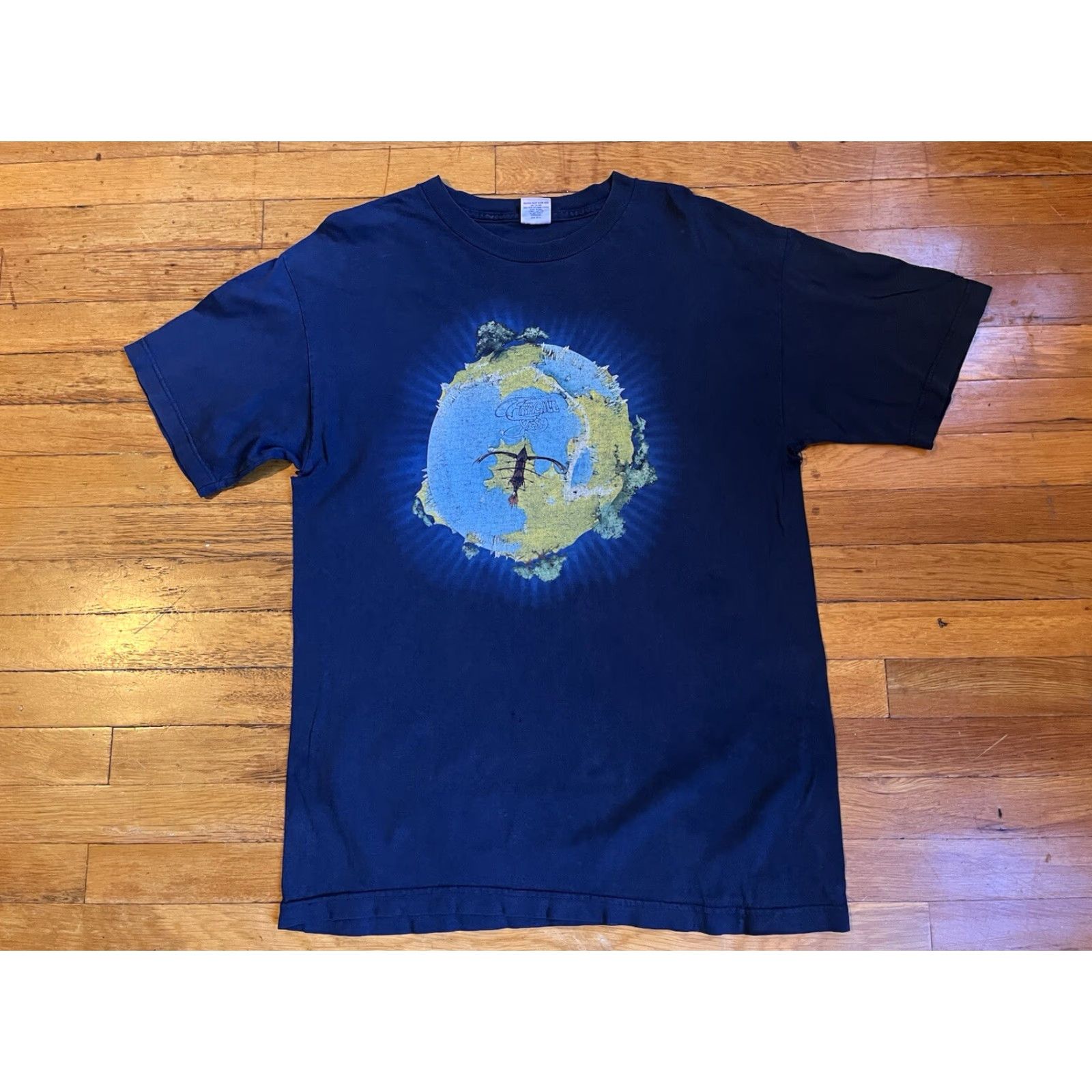 Vintage VINTAGE Yes Fragile Tour 2002 Shirt Men’s Large Blue Hyland T-Shirt Short Sleeve Graphic Print Logo Crew Neck Size US L / EU 52-54 / 3 - 2 Thumbnail