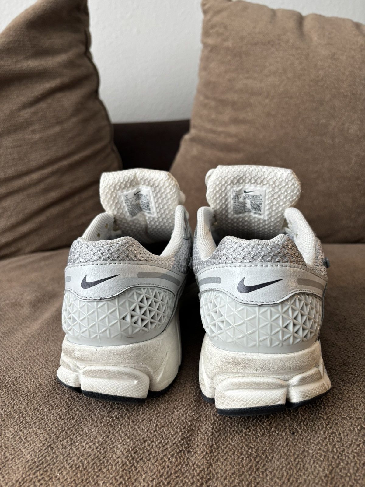 Nike Nike vomero Size US 9 / EU 42 - 4 Thumbnail