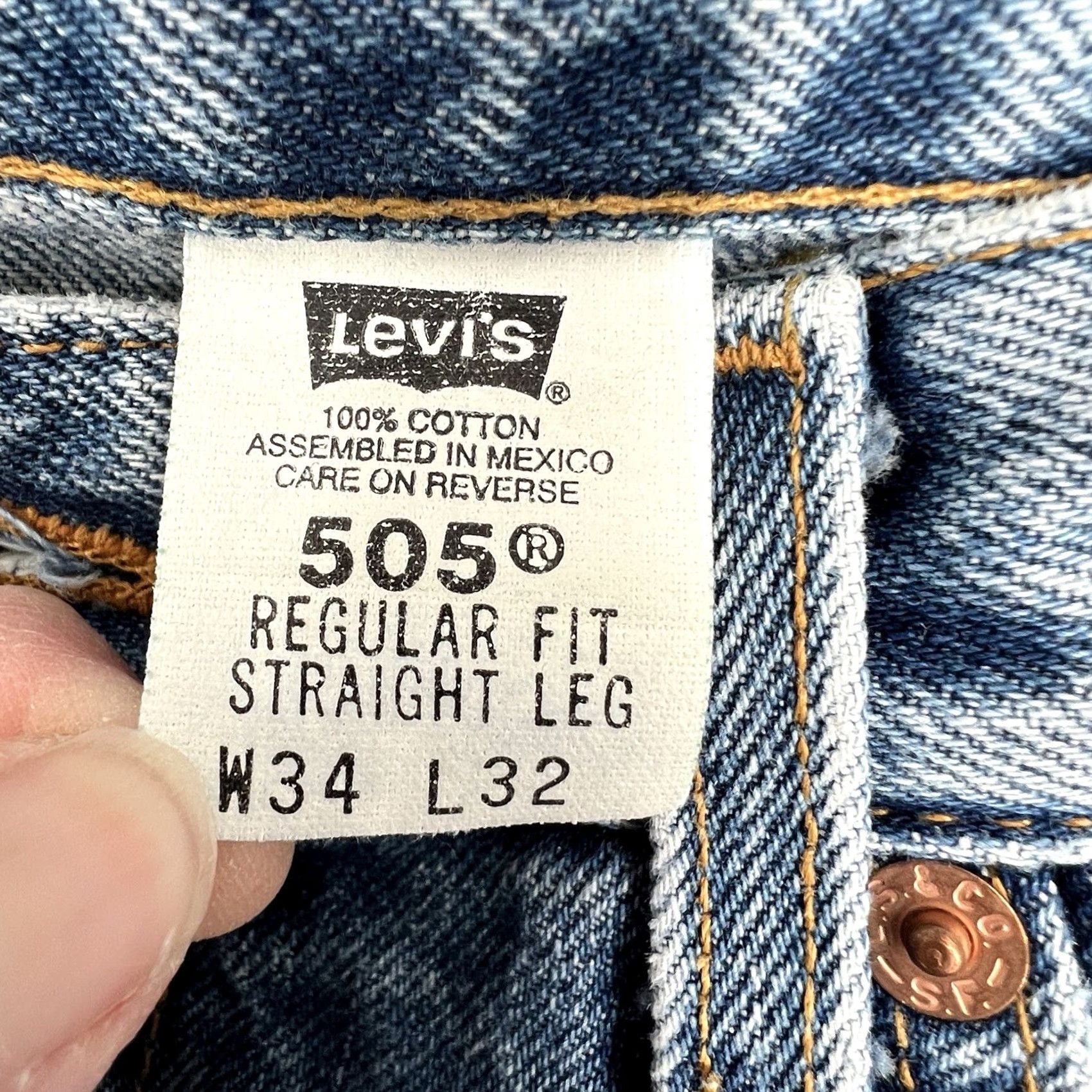 Levi's VINTAGE Levi's 505 Jeans Shirt? (Oops) Size US 34 / EU 50 - 3 Thumbnail