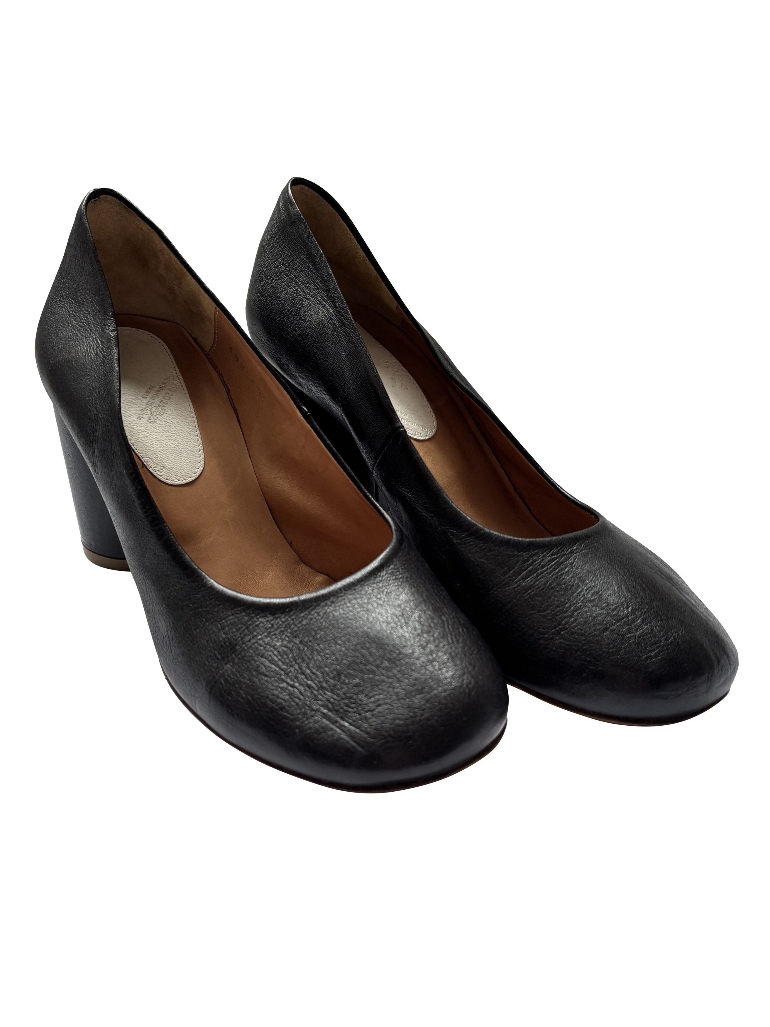 Maison Margiela ⚡️QUICK SALE⚡️Margiela Black Round Toe, Round Heel Pumps Size US 9 / IT 39 - 1 Thumbnail