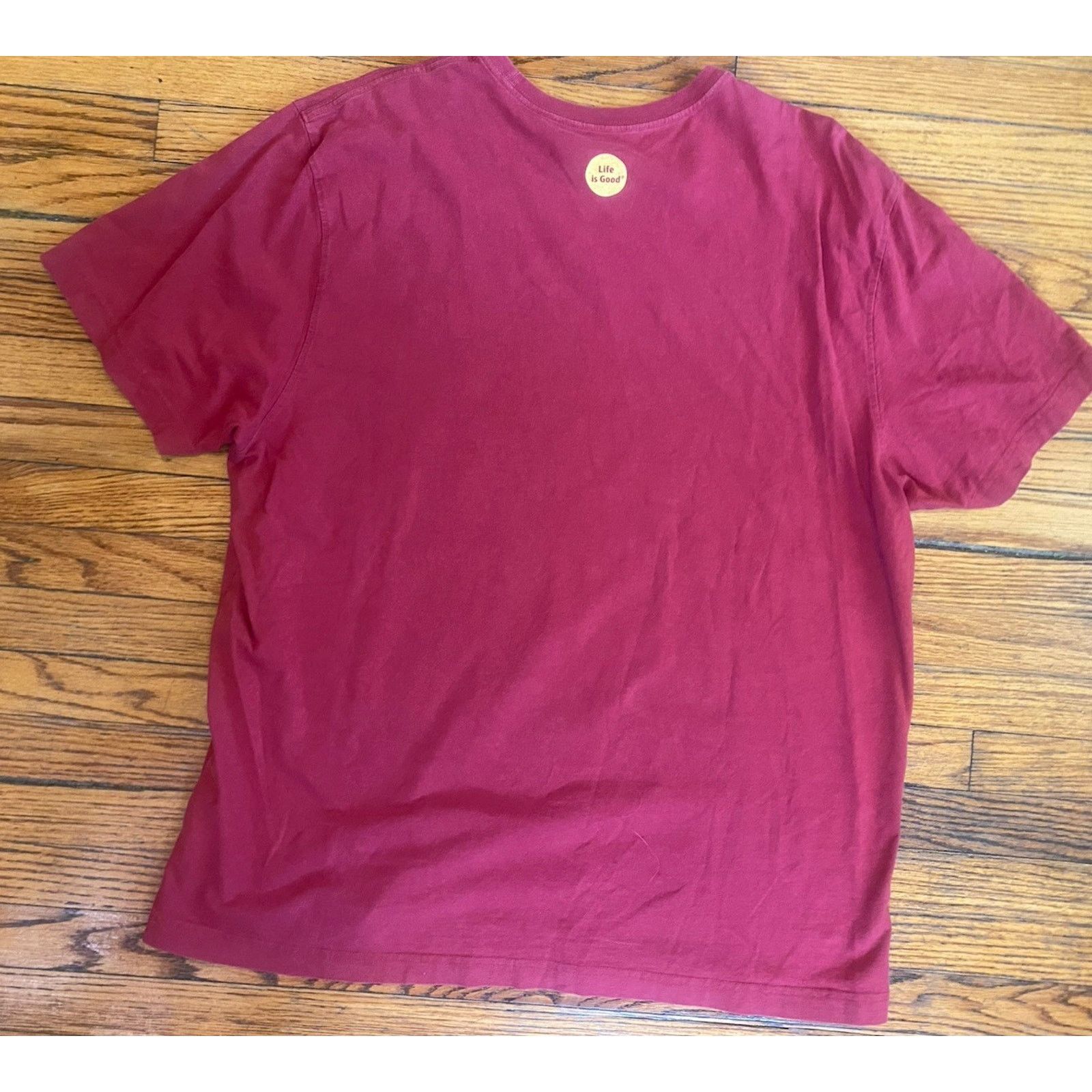 Life is Good Life is Good Golf Red Burgundy crew t-shirt graphic Men’s XL Size US XL / EU 56 / 4 - 3 Thumbnail