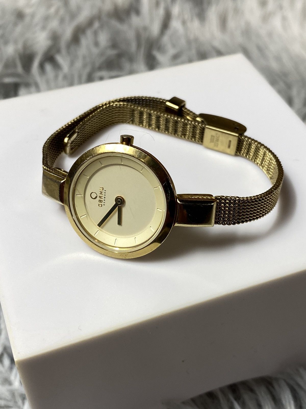 Japanese Brand Elegant Gold-Plated Obaku Watch - Japanese Brand Size ONE SIZE - 1 Thumbnail
