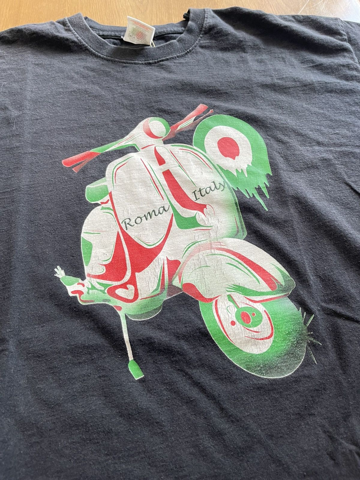 Vintage Vintage Y2K Vespa T shirt Size US M / EU 48-50 / 2 - 5 Thumbnail