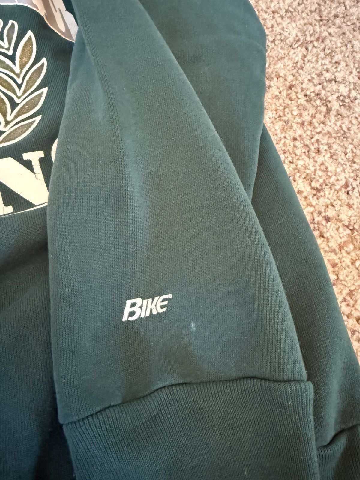 Vintage Vintage Bike brand Michigan State sweatshirt size large Size US L / EU 52-54 / 3 - 3 Thumbnail
