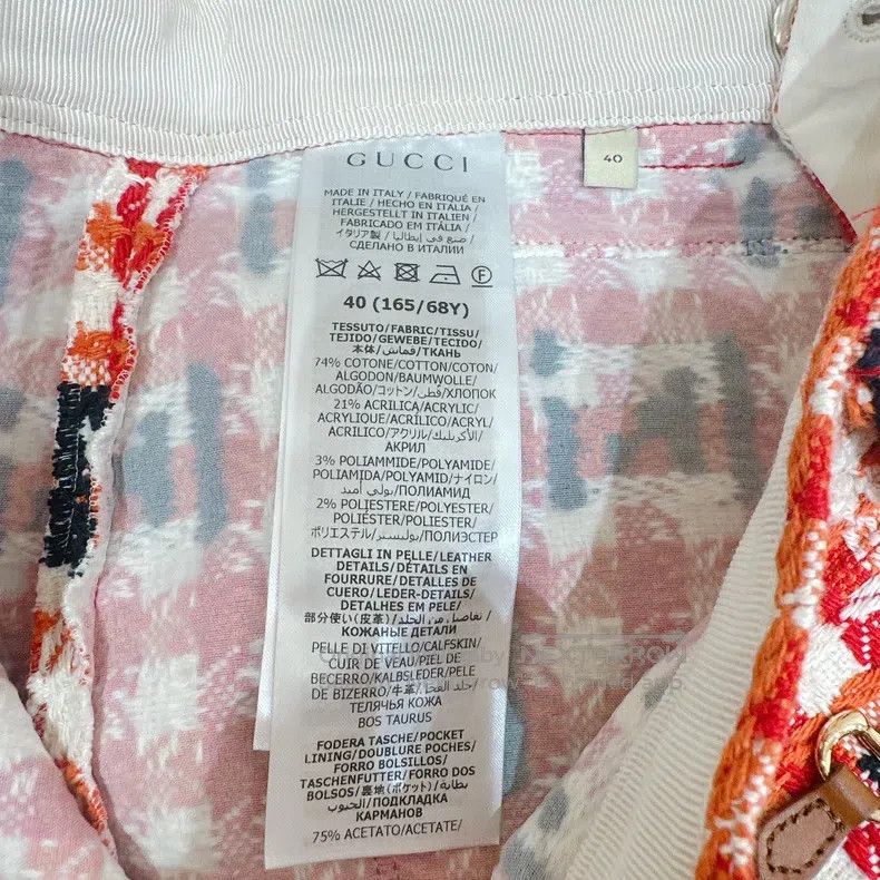 Gucci Gucci Red and white plaid full logo small fragrant style s Size 26" / US 2 / IT 38 - 6 Thumbnail