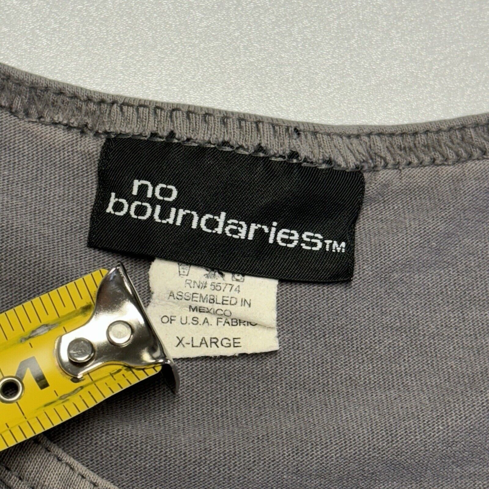 Vintage Vintage No Boundaries Tank Top Shirt Mens XL 90s Y2k Surf St Size US XL / EU 56 / 4 - 10 Thumbnail