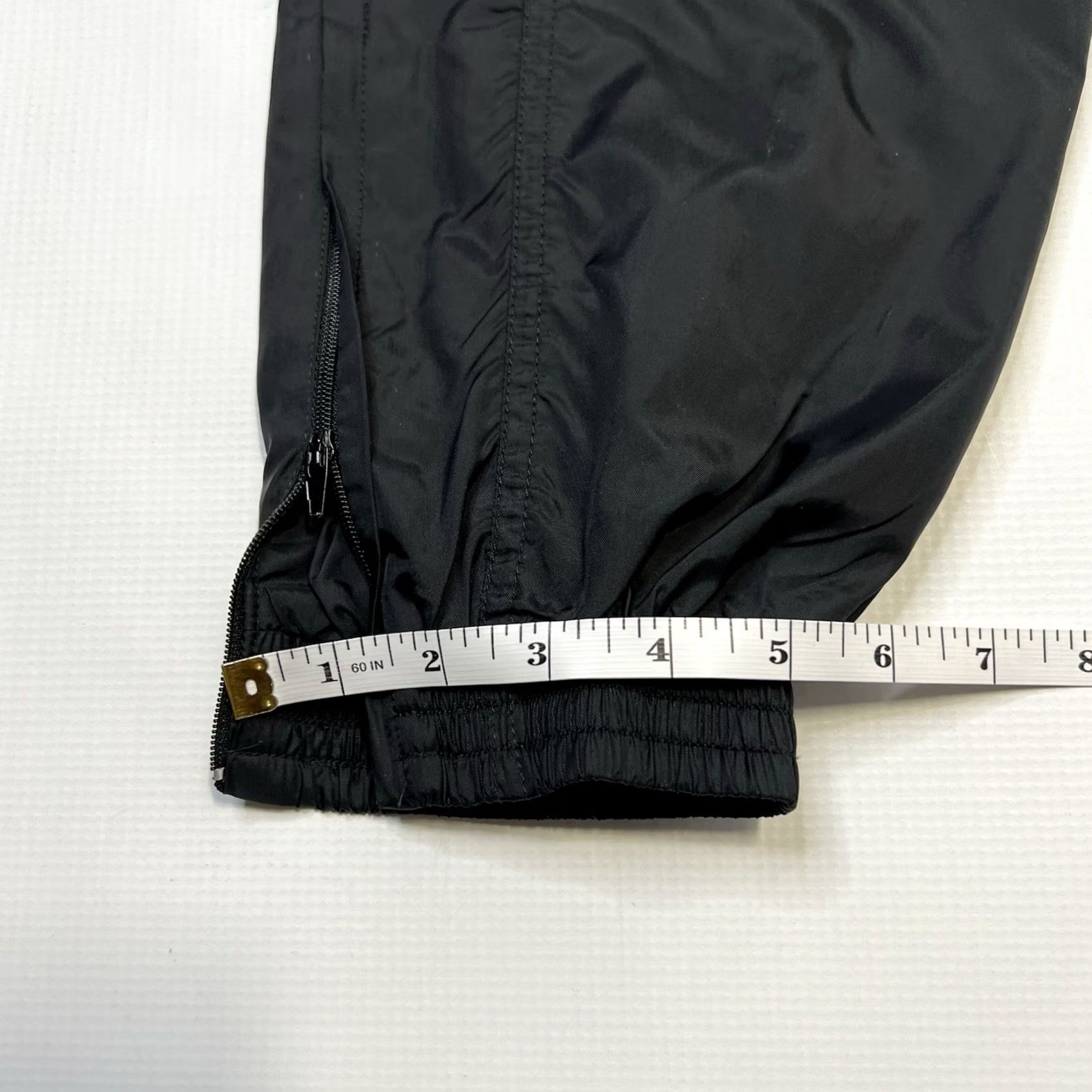 Nike VINTAGE Nike Jogger Track Pants Womens S Black Lined Windbreaker Zip Ankle Size 28" / US 6 / IT 42 - 7 Thumbnail