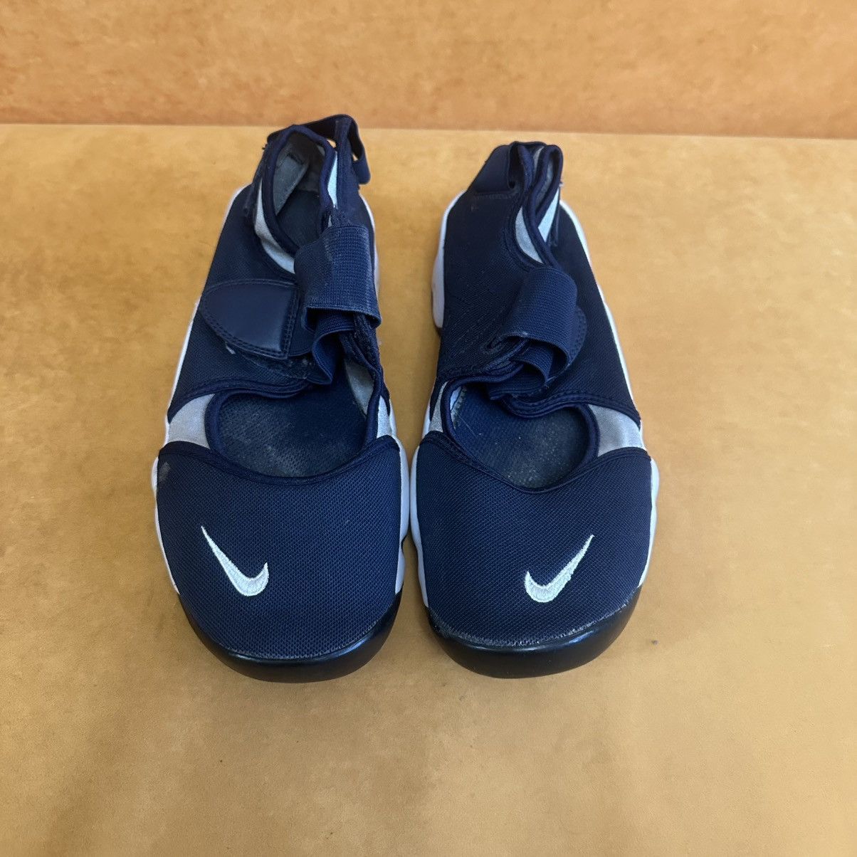 Nike Nike Rift Sandals Sneakers Rare Mini Swoosh Hype Navy White Size US 8.5 / IT 38.5 - 4 Thumbnail