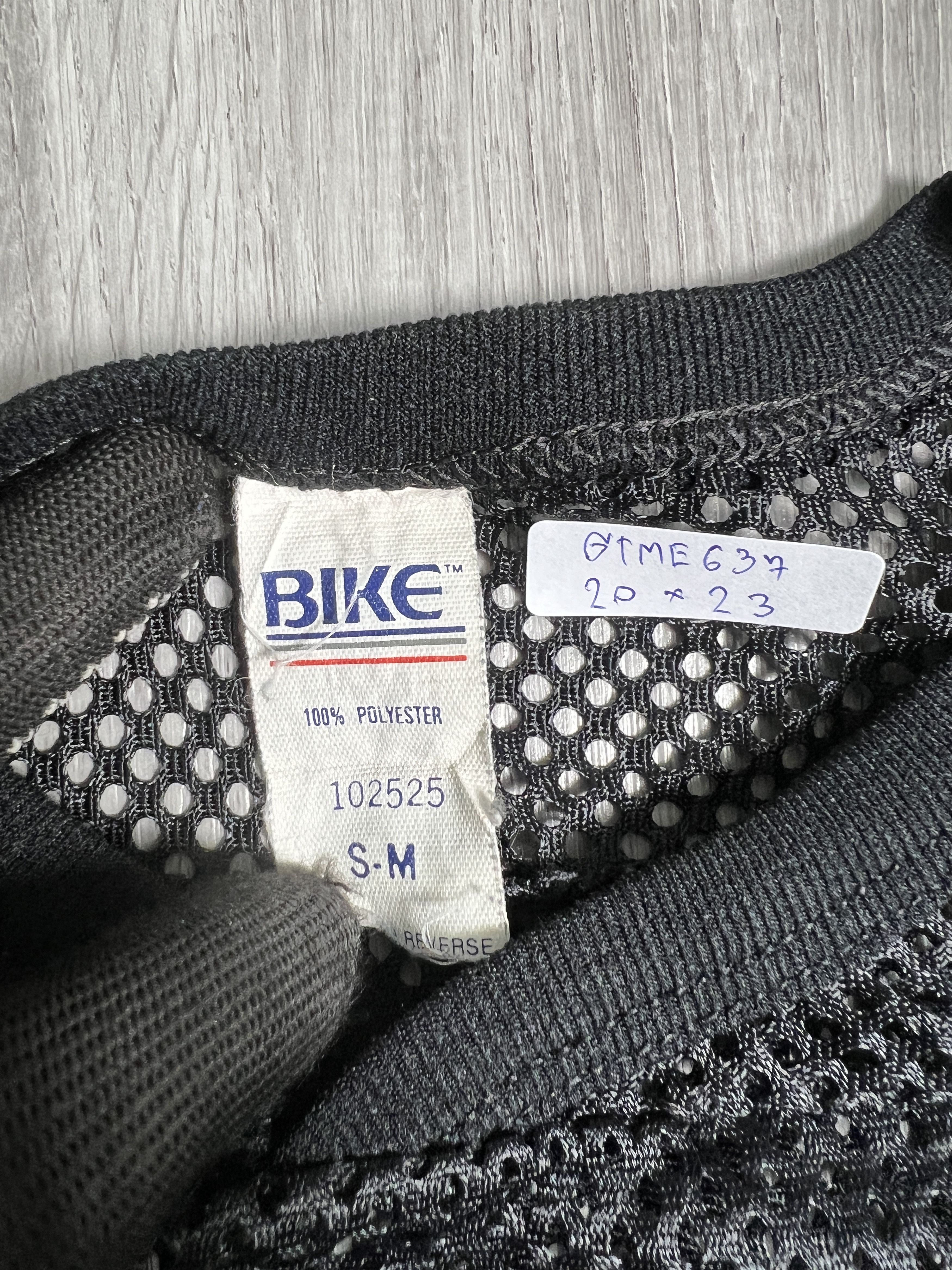 Vintage Y2K Vintage Bike Athletic Black Mesh Jersey (M) GTME637 Size US M / EU 48-50 / 2 - 2 Thumbnail
