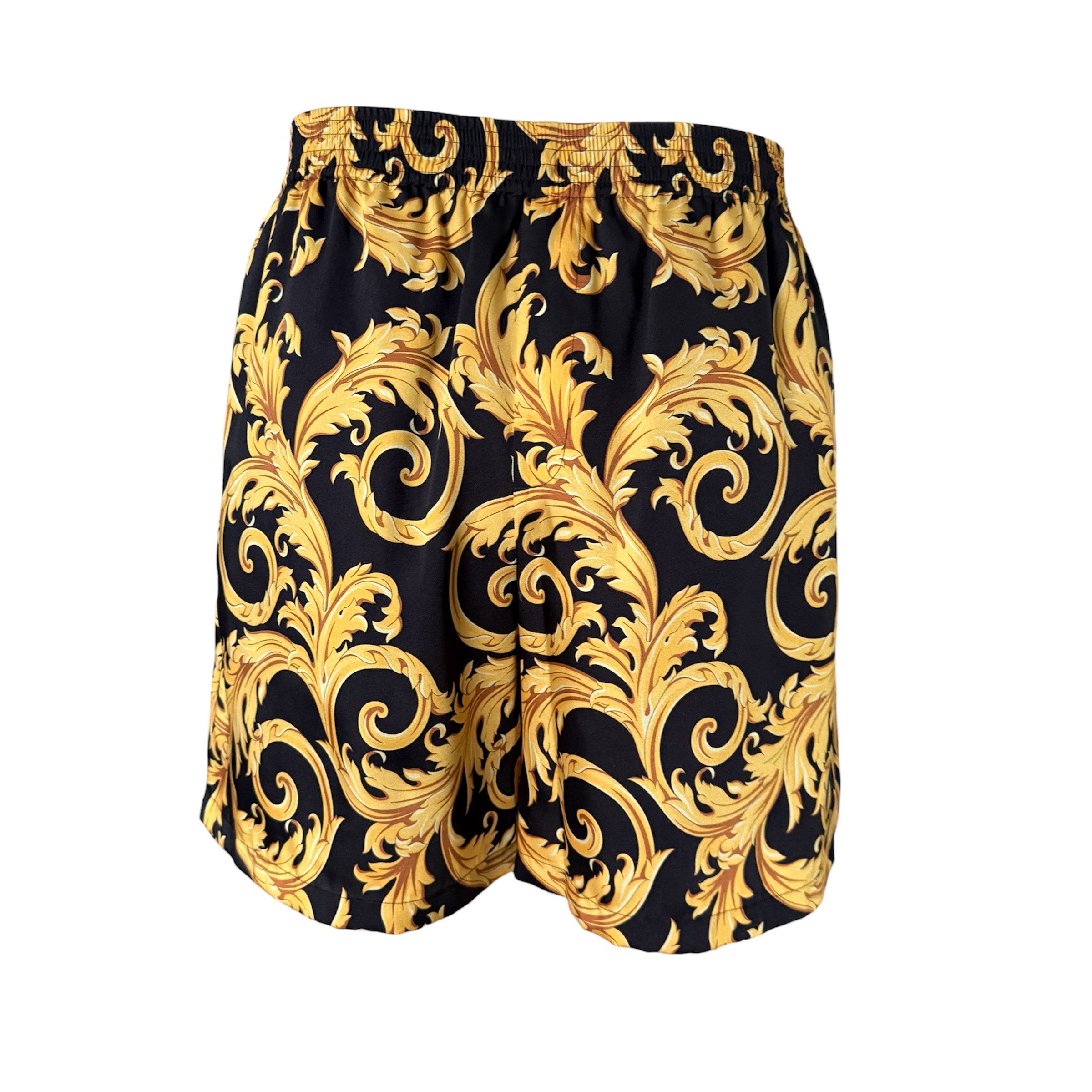Versace Versace Men'sBaroque Poly Shorts Black Gold Print Shorts 48 Size US 32 / EU 48 - 3 Thumbnail
