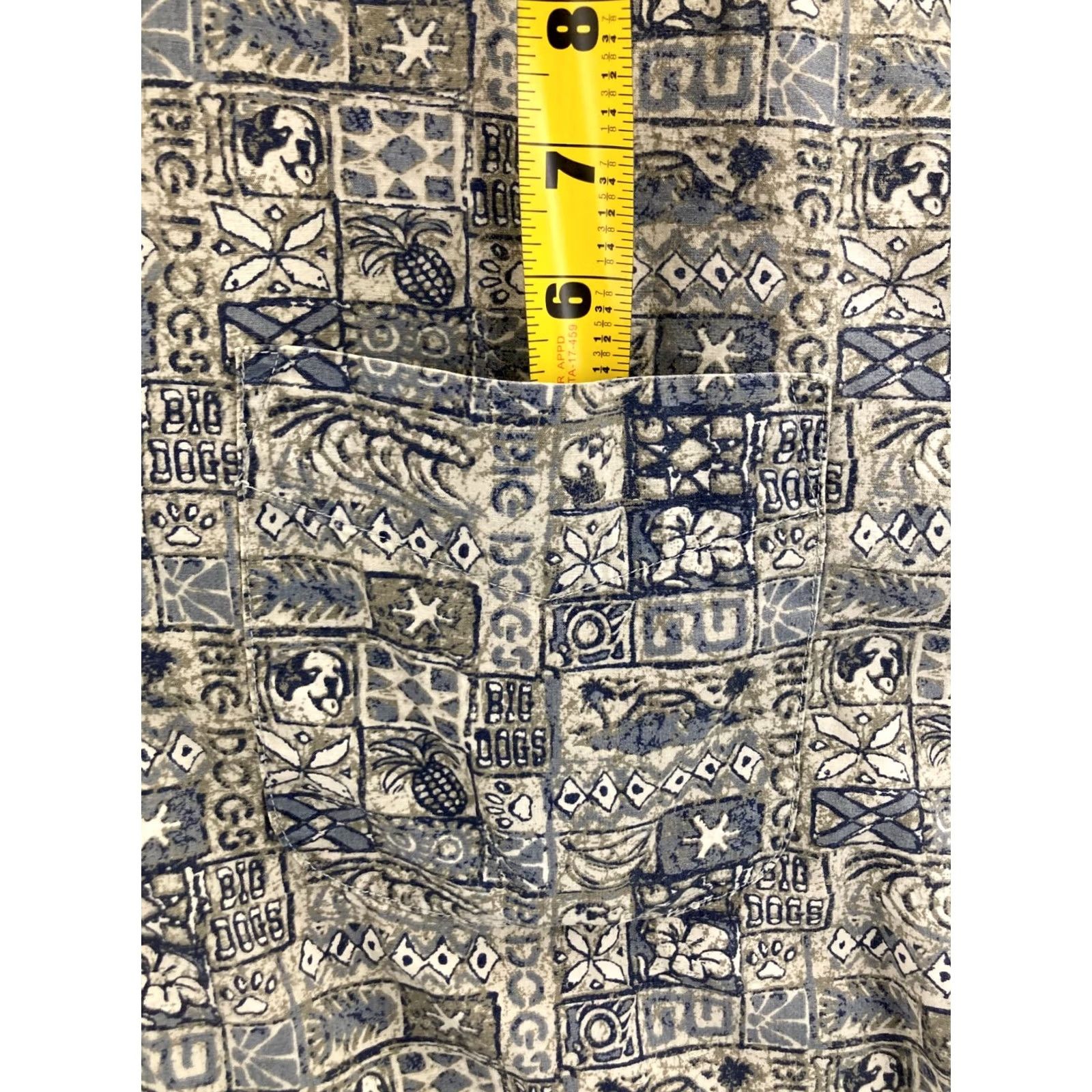 Big Dogs BIG DOGS Shirt Mens L Gray Cotton Button-Up Short Sleeve Collared All Seasons Dog Theme Size US L / EU 52-54 / 3 - 4 Thumbnail