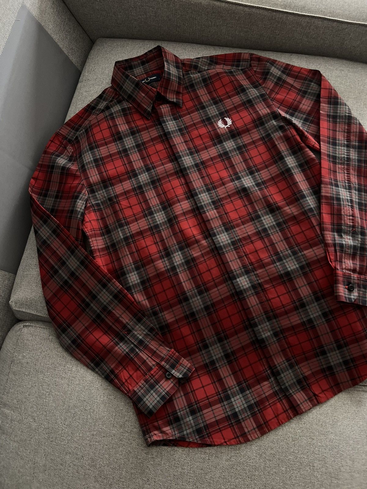 Fred Perry Fred Perry Checkered Red Logo Shirt Size US S / EU 44-46 / 1 - 3 Thumbnail