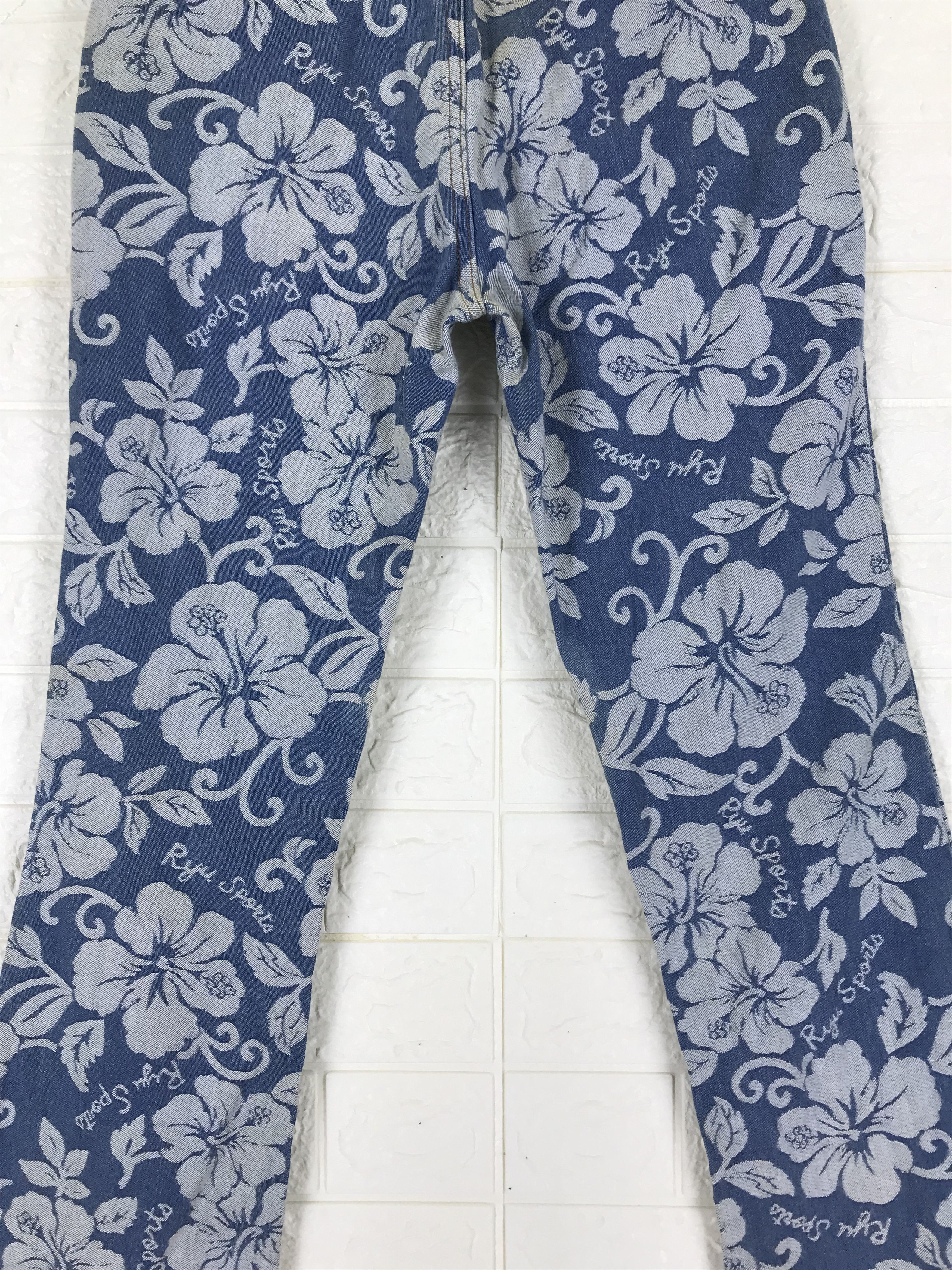 Hysteric Glamour Vintage Japanese Ryu Full Printed Floral Flare Jeans Size 27" / US 4 / IT 40 - 7 Thumbnail