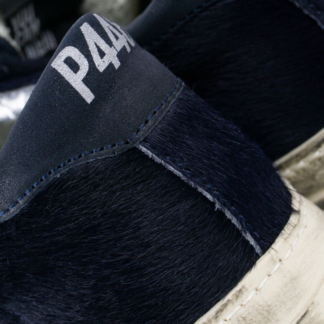 P448 Hair-On Fur Low-Top Sneakers Size US 7 / IT 37 - 4 Thumbnail