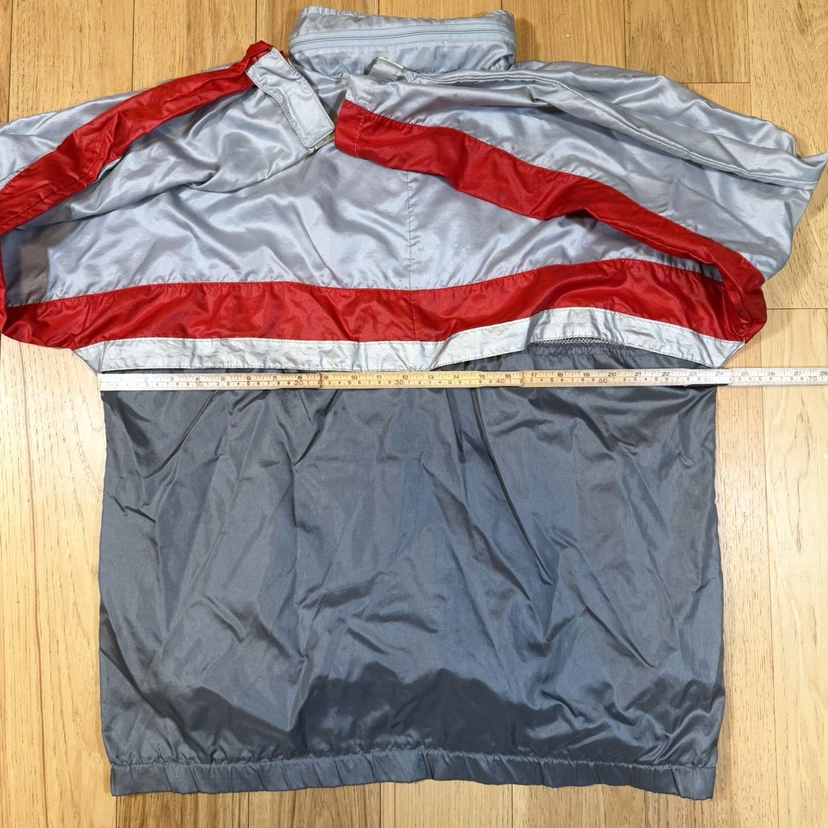 Converse VINTAGE Converse Windbreaker Jacket XS? Wait Size US XL / EU 56 / 4 - 5 Thumbnail