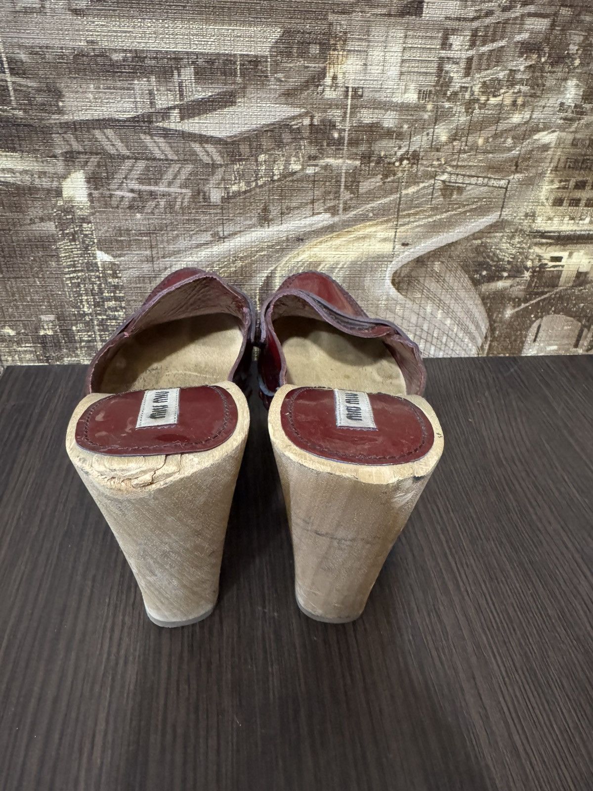 Miu Miu Miu Miu Women's Clogs Size 37 1/2 Made in Italy Size US 7.5 / IT 37.5 - 10 Thumbnail