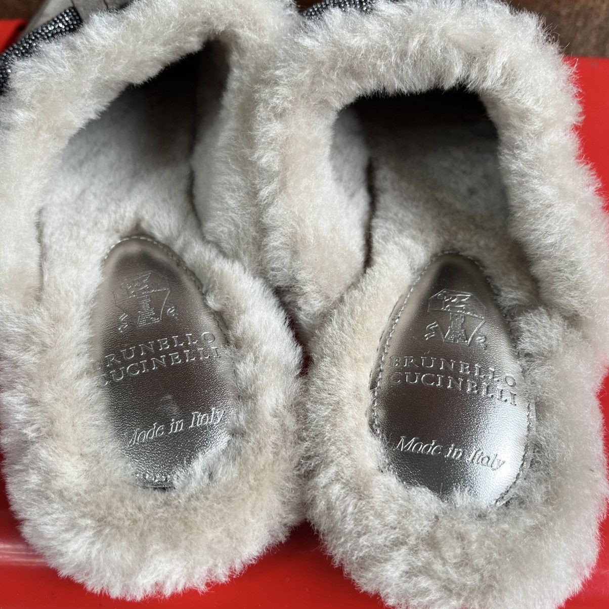 Brunello Cucinelli Brunello cucinelli Embellished suede Slippers/ Mules Size US 8 / IT 38 - 6 Thumbnail