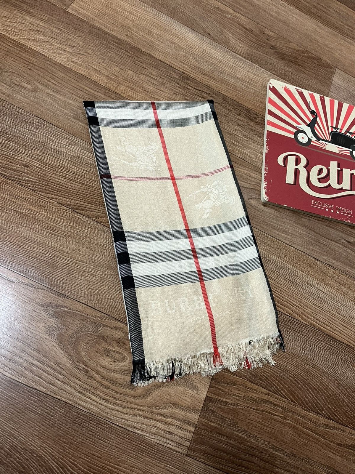 Burberry Vintage Burberry London Nova Check Scarf Size ONE SIZE - 2 Thumbnail