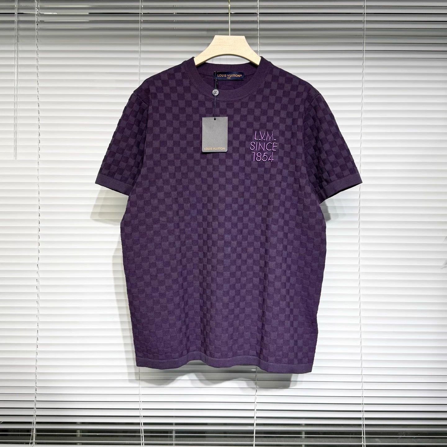 Louis Vuitton LV purple Check embroidered logo short-sleeve T XL Size US XL / EU 56 / 4 - 1 Thumbnail
