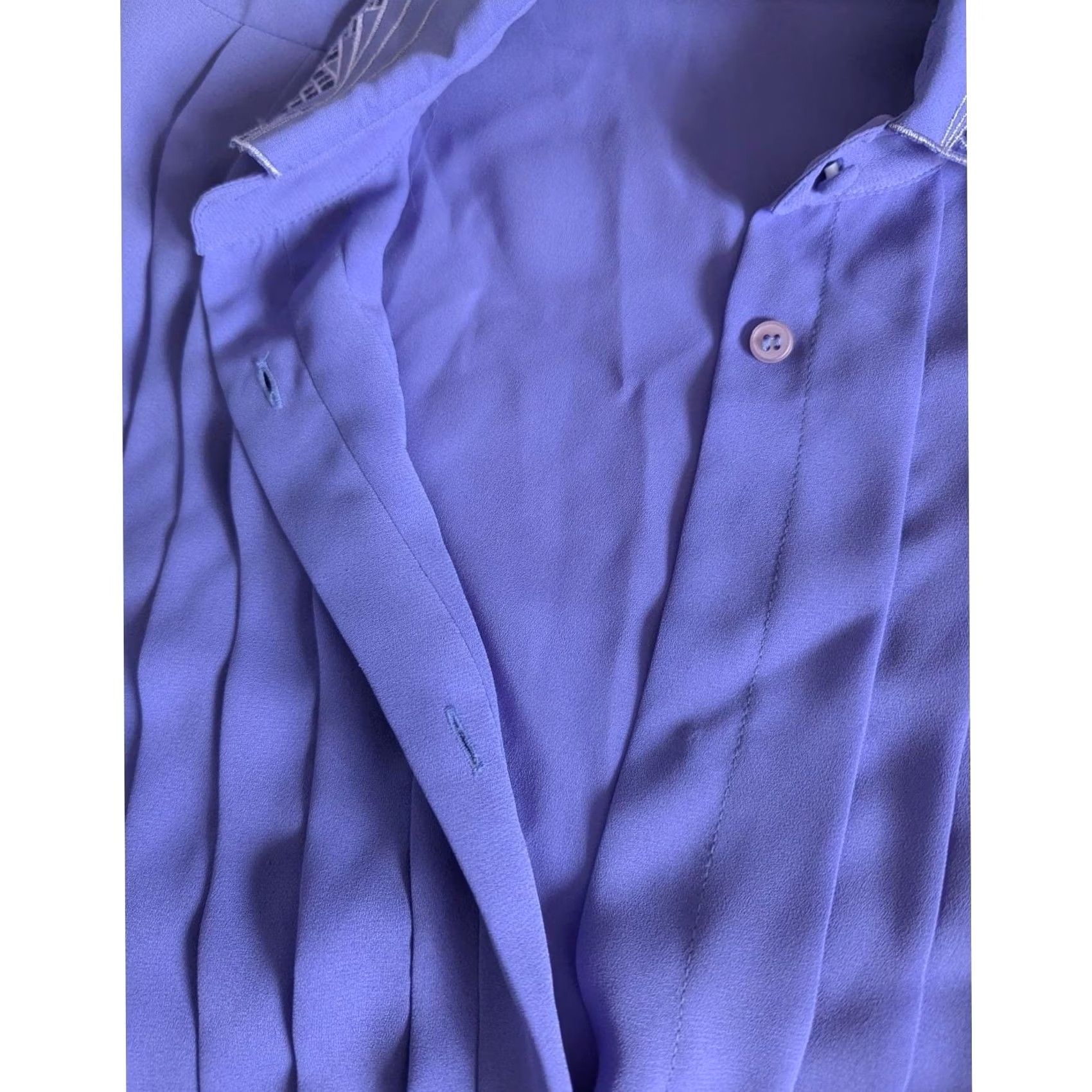 Vintage VINTAGE Blouse Long Sleeve Women's Sz M Purple Button Collared Pleated Pin Tuck Office Cottagecore Size M / US 6-8 / IT 42-44 - 5 Thumbnail