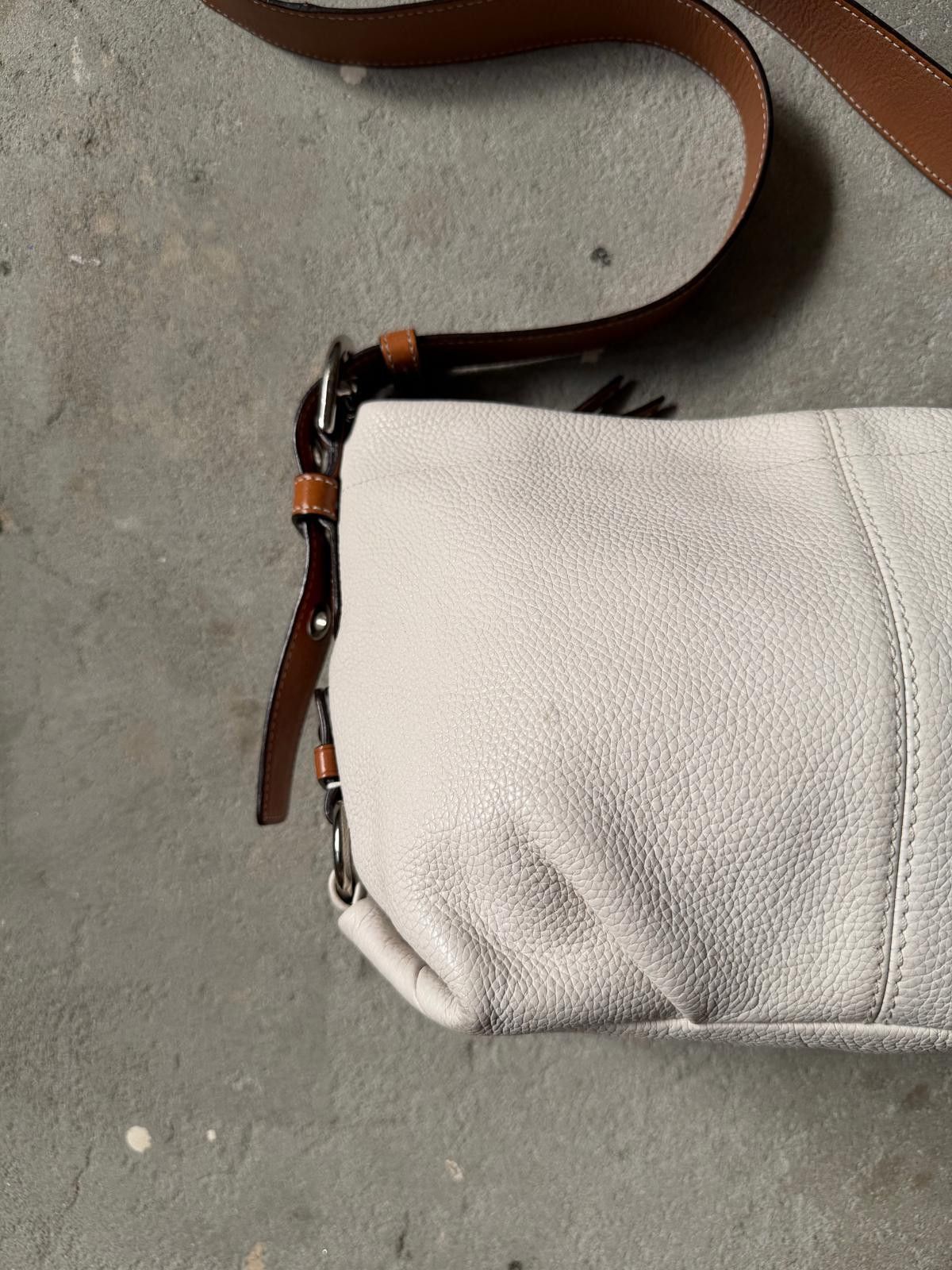 Coach Coach 2Way Pebbled Leather Soho Shoulder Bag White Size ONE SIZE - 2 Thumbnail
