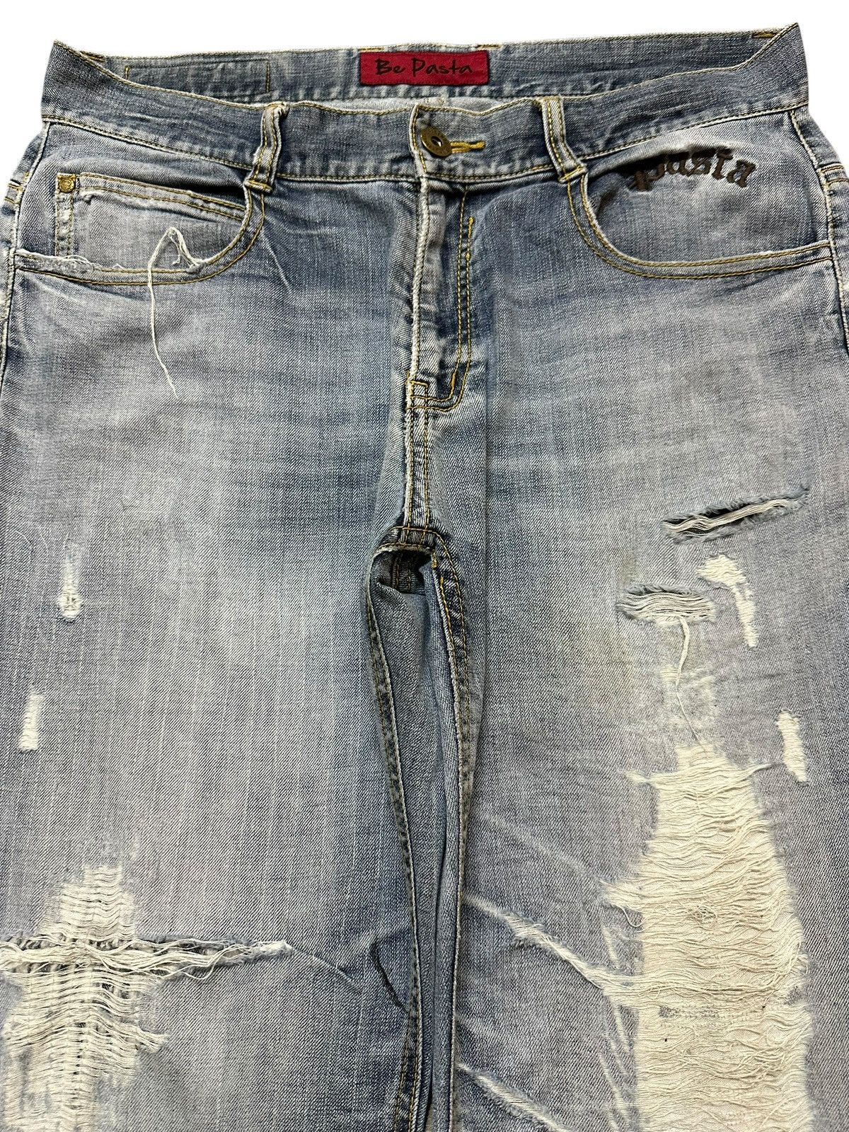 Japanese Brand Vintage Japanese Brand Faded Wash Destroy Distressed Jeans Size US 35 - 3 Thumbnail