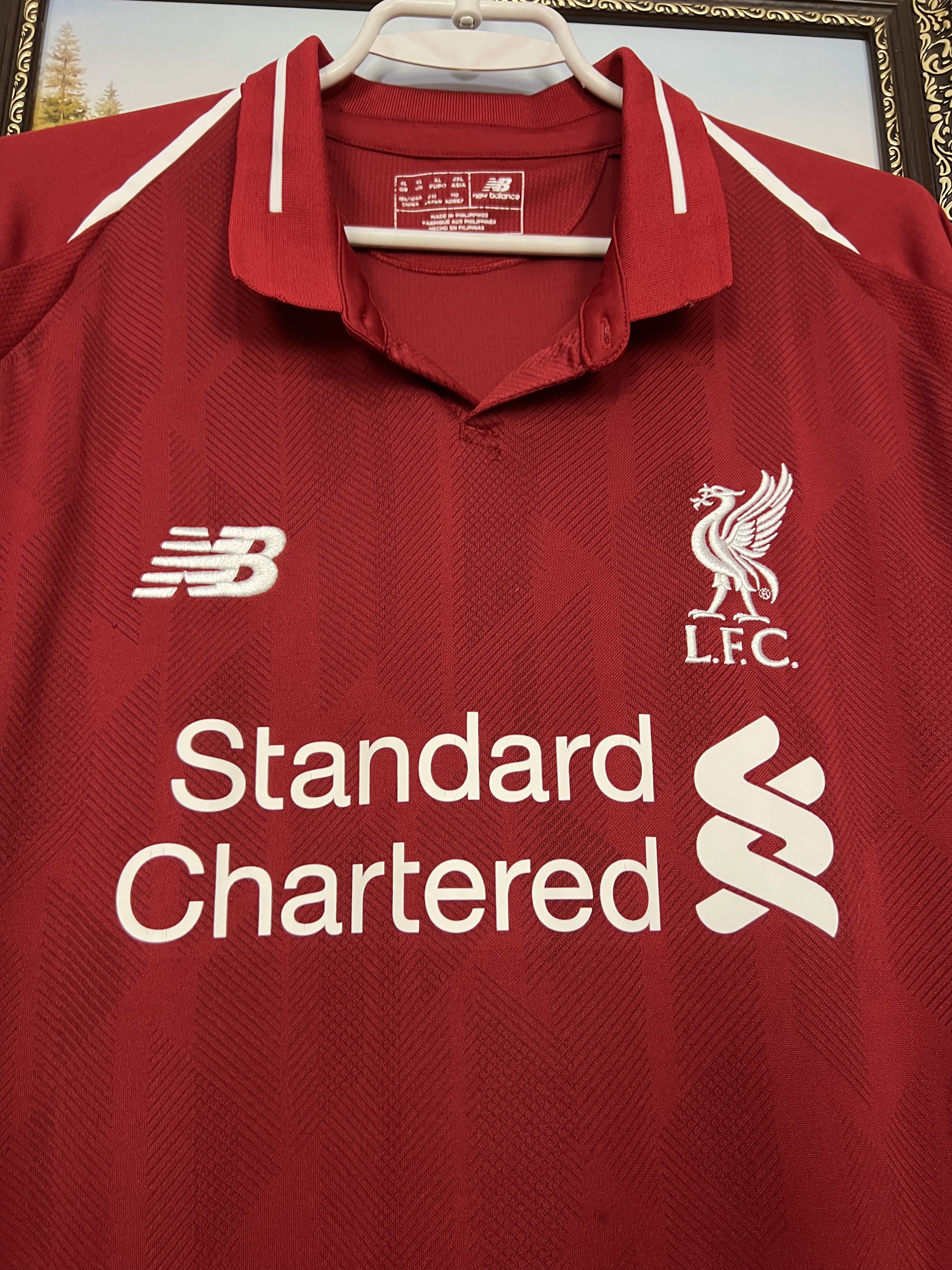 New Balance Liverpool Home football shirt 2018 Soccer #11 Salah Jersey Size US XL / EU 56 / 4 - 3 Thumbnail